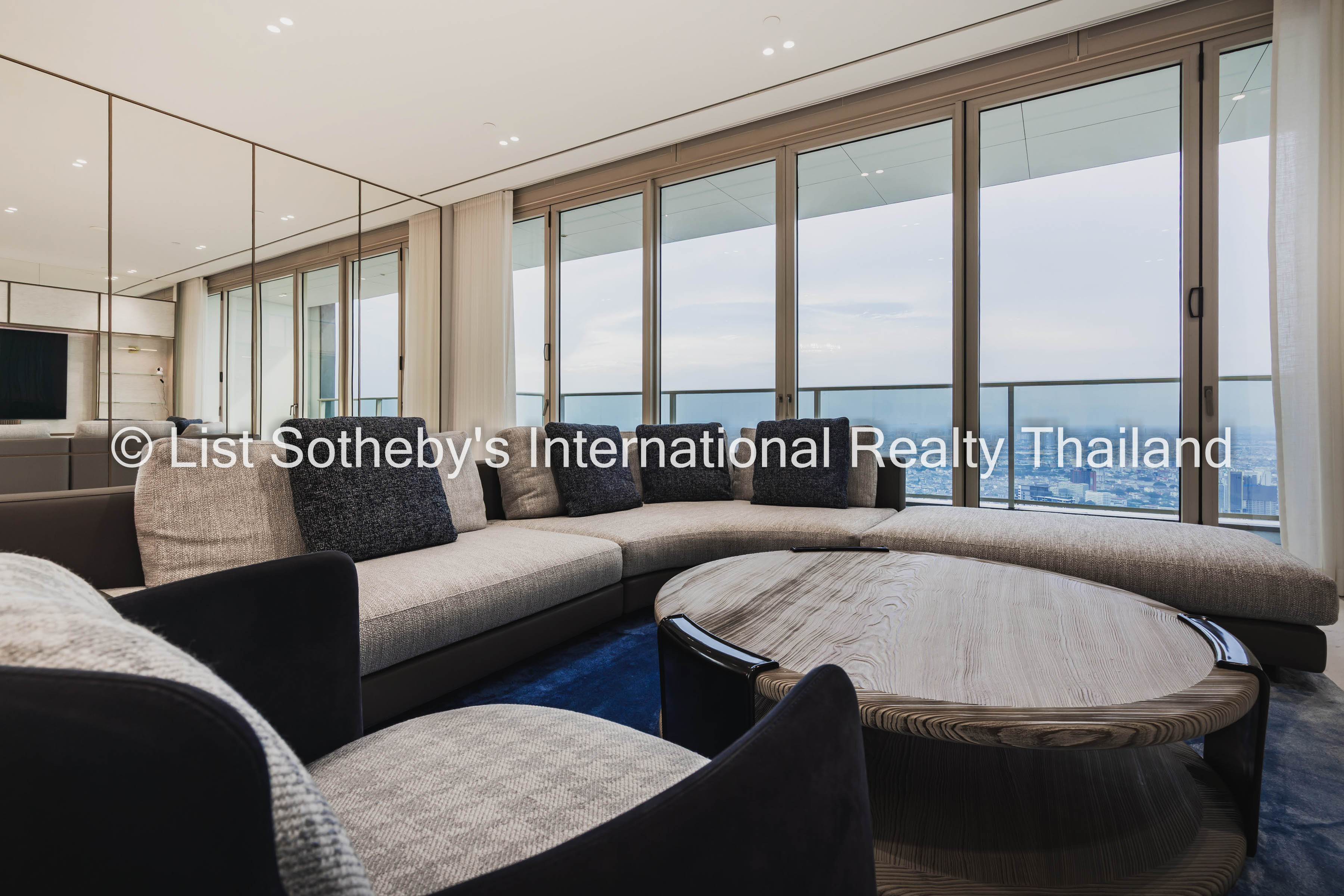  Four Seasons Private Residences - 物件實景