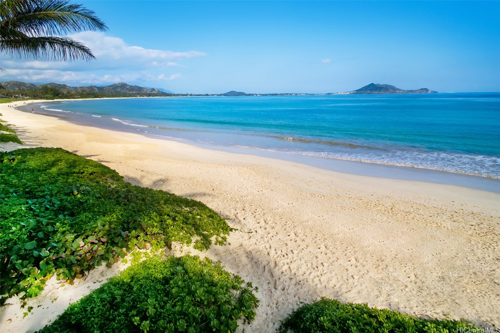 Kailua, Hawaii, 96734, United States, 4 Bedrooms Bedrooms, ,5 BathroomsBathrooms,Residential,For Sale,1989411