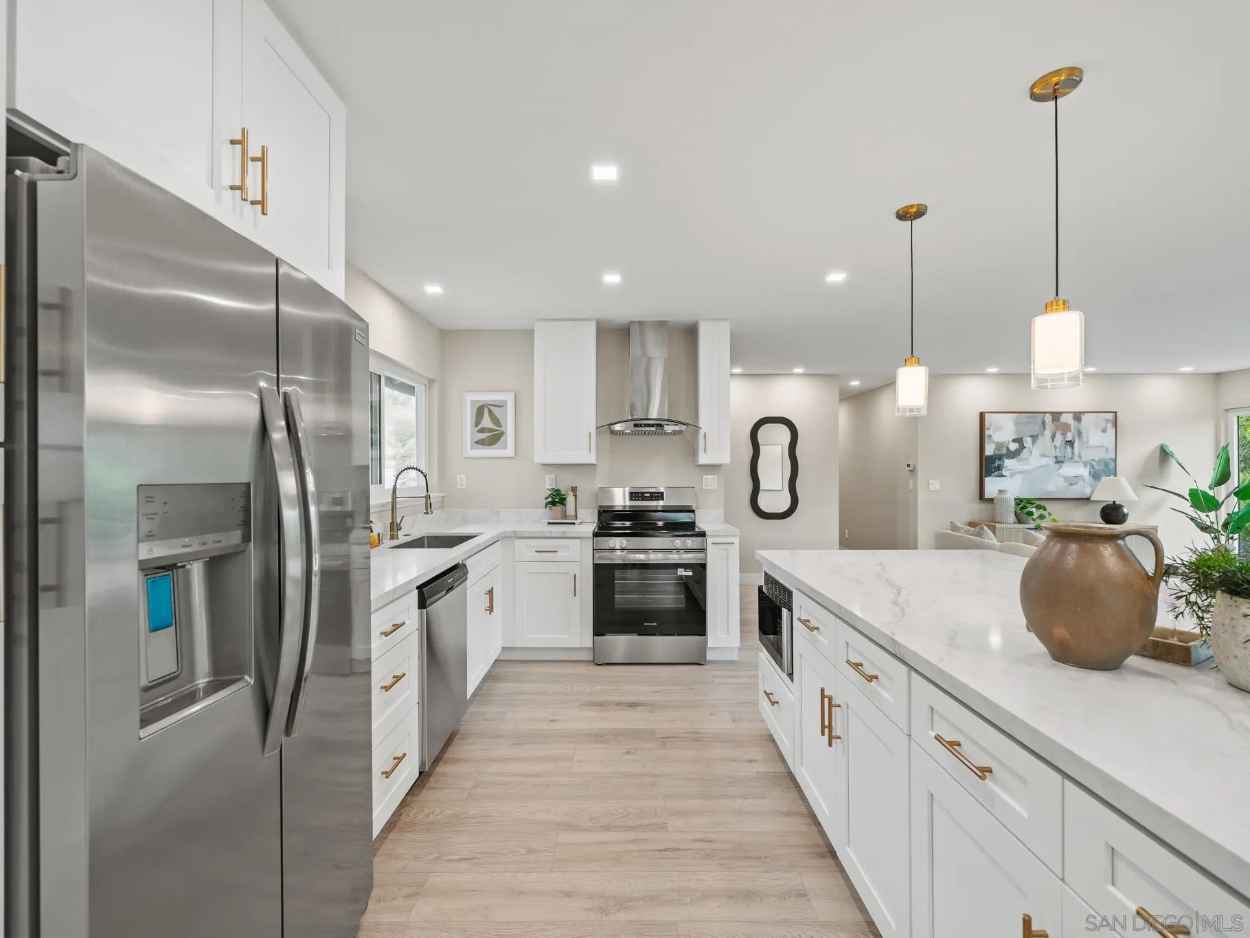 San Diego, California, 92129, United States, 3 Bedrooms Bedrooms, ,2 BathroomsBathrooms,Residential,For Sale,2000829