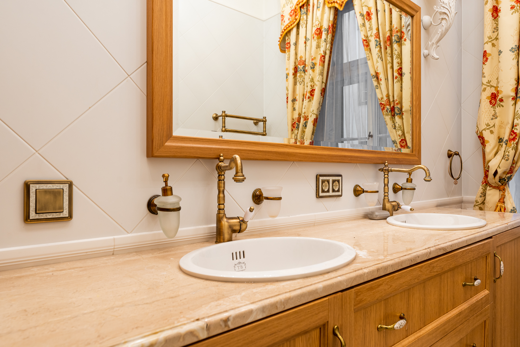  Spacious apartment in an Art Nouveau pearl - 物件實景