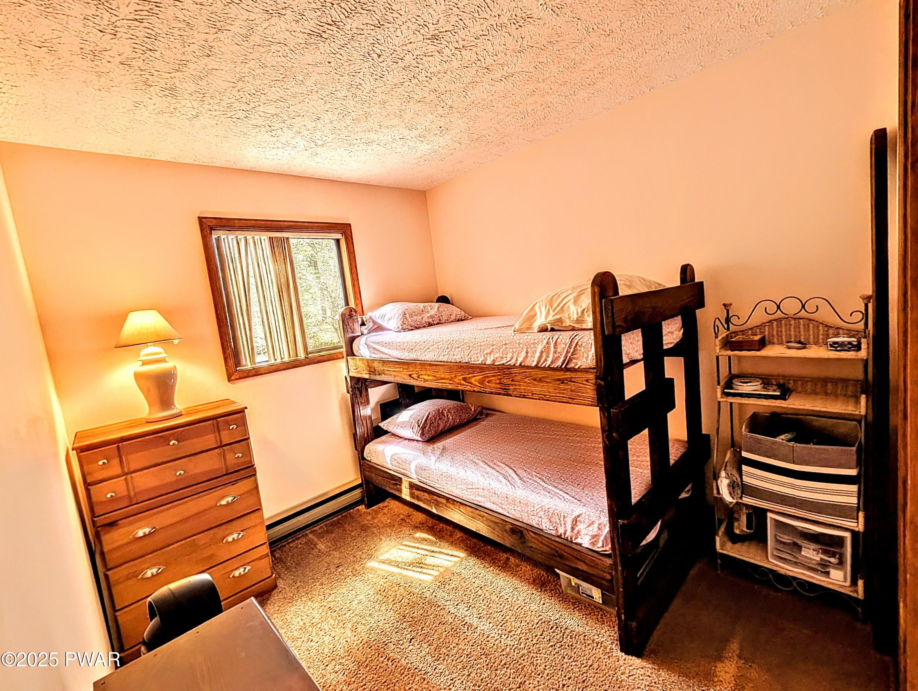 Canadensis, Pennsylvania, 18325, United States, 4 Bedrooms Bedrooms, ,2 BathroomsBathrooms,Residential,For Sale,1983117