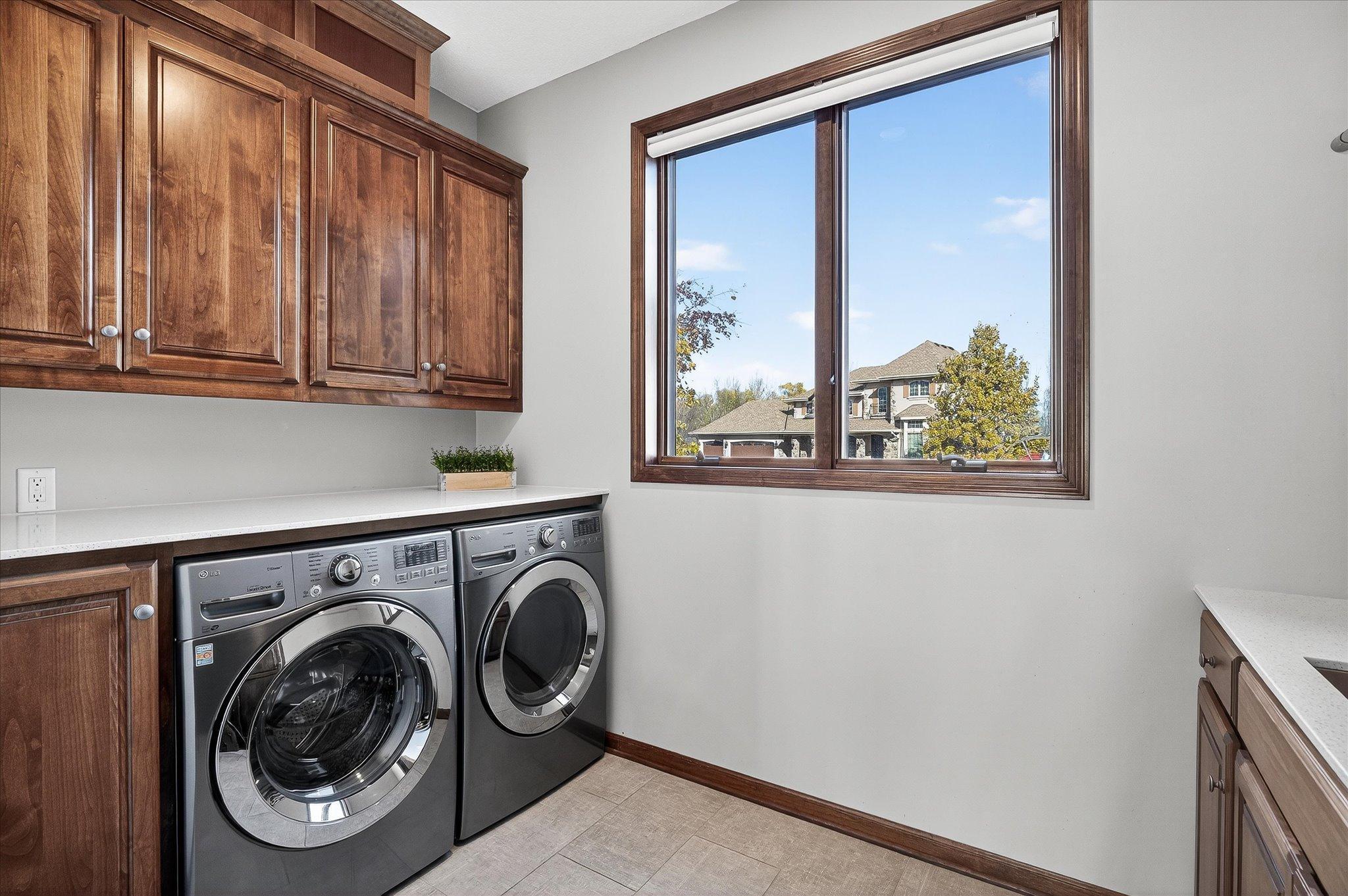 Medina, Minnesota, 55340, United States, 5 Bedrooms Bedrooms, ,3 BathroomsBathrooms,Residential,For Sale,1989034