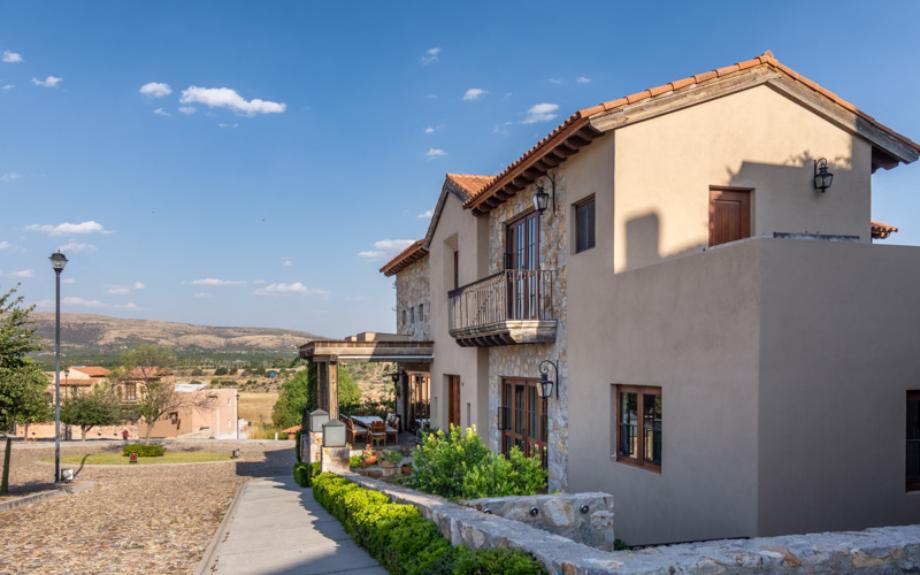San Miguel de Allende, Guanajuato, 37893, Mexico, 4 Bedrooms Bedrooms, ,4 BathroomsBathrooms,Residential,For Sale,1806112