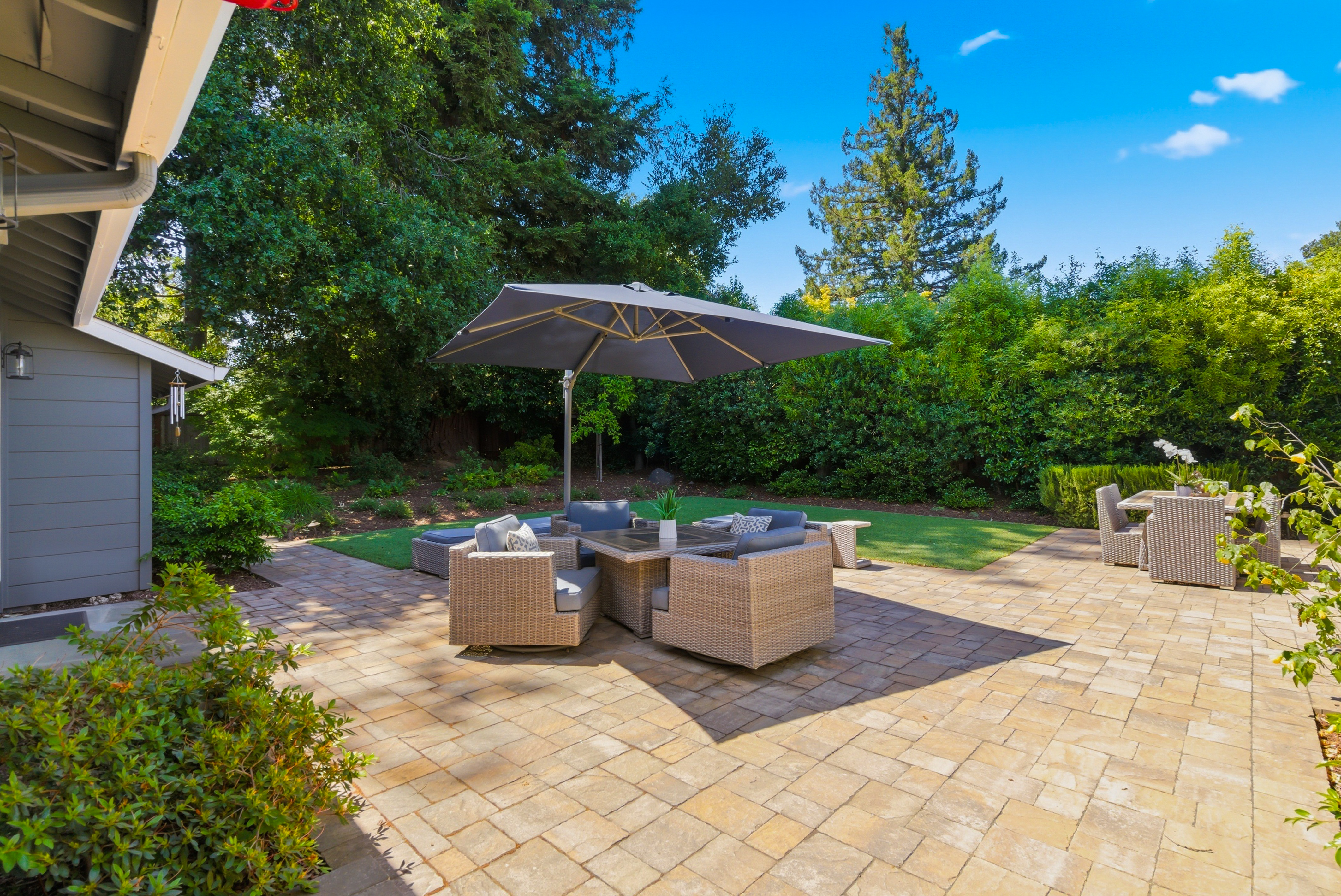  Elegant Single-Story Living on a Premier Corner Lot in Monte Sereno - 物件實景