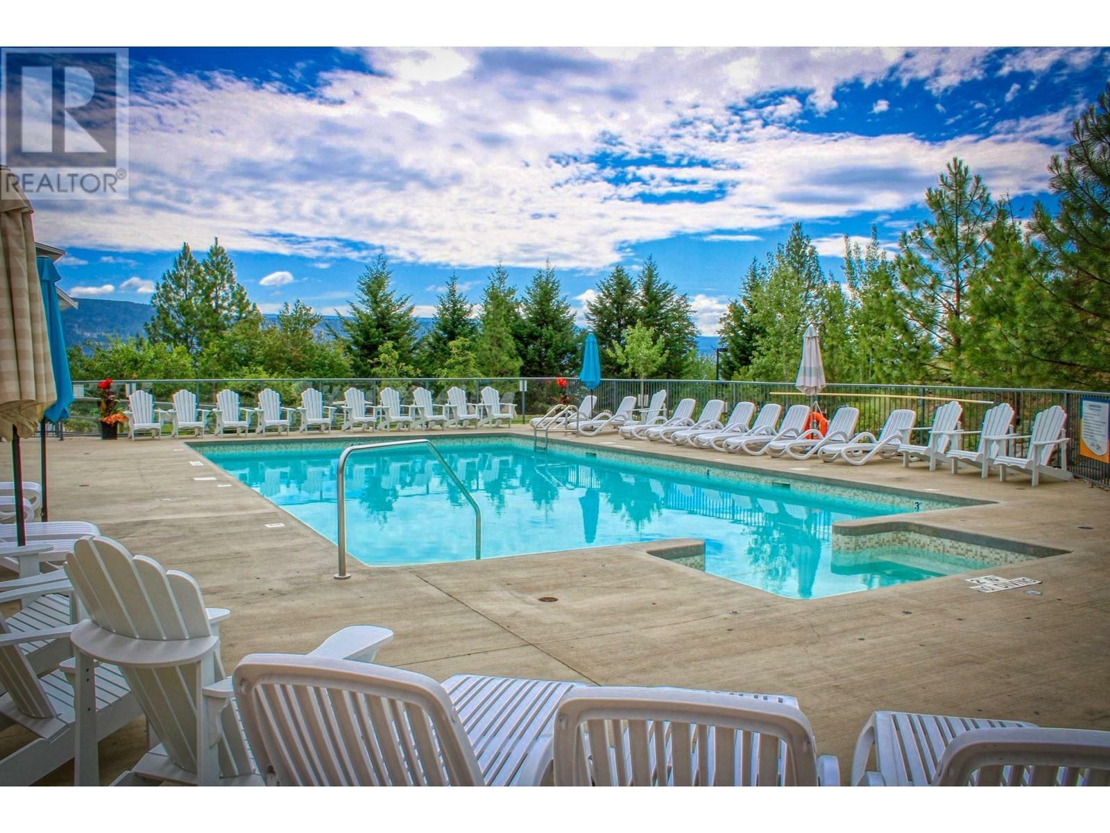 KELOWNA, British Columbia, V1Z 3R8, CA, 3 Bedrooms Bedrooms, ,3 BathroomsBathrooms,Residential,For Sale,1839050
