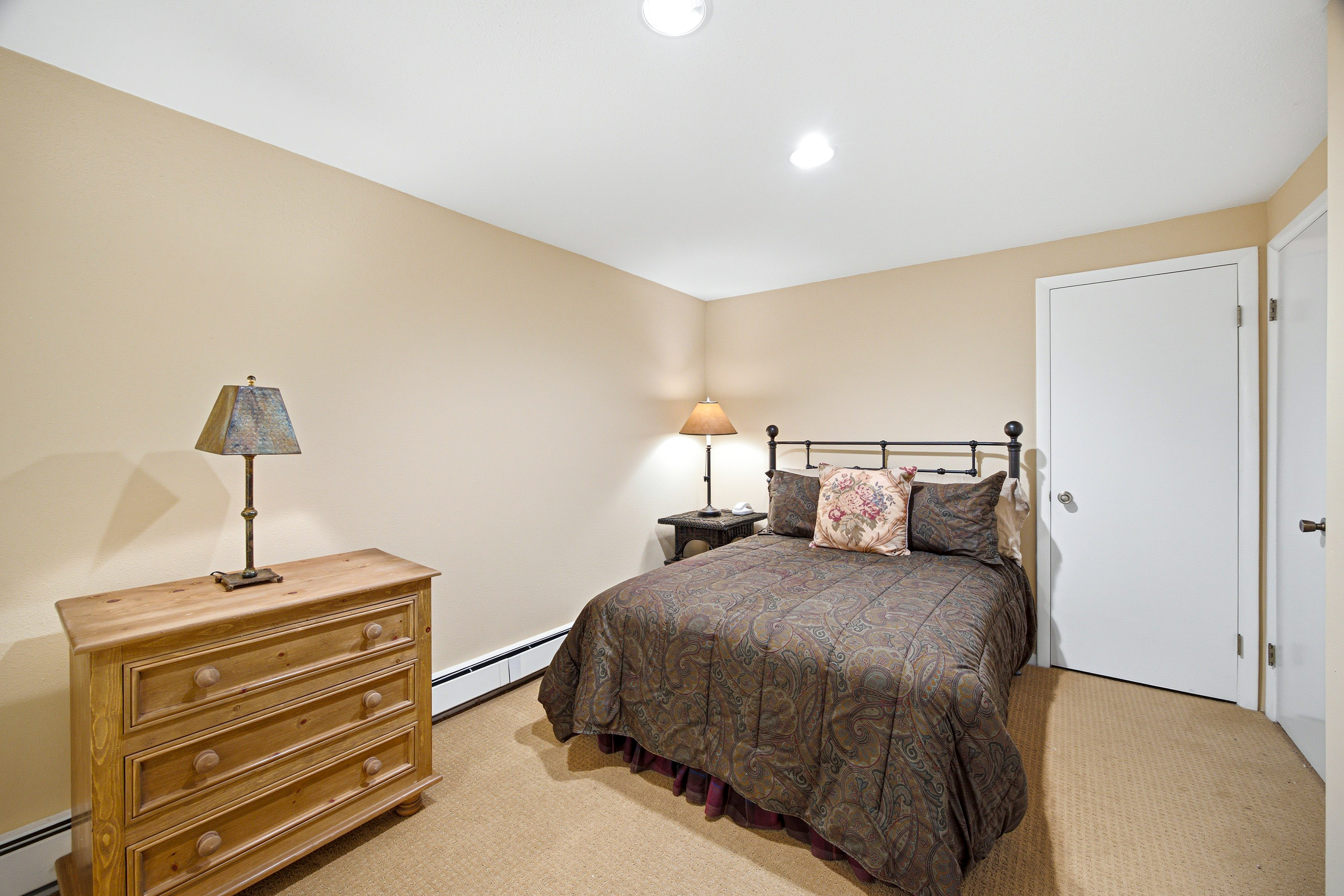  Mountain Residence Positioned at the 13th Fairway of the EagleVail Golf Course - 物件實景