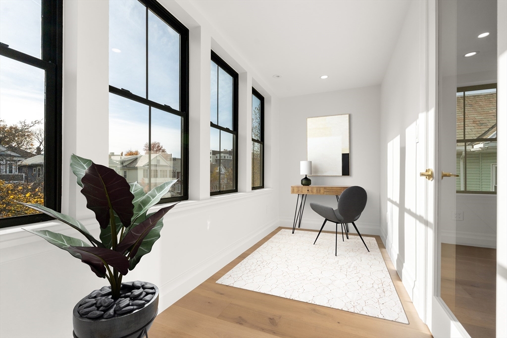 Somerville, Massachusetts, 02144, United States, 4 Bedrooms Bedrooms, ,5 BathroomsBathrooms,Residential,For Sale,1991480