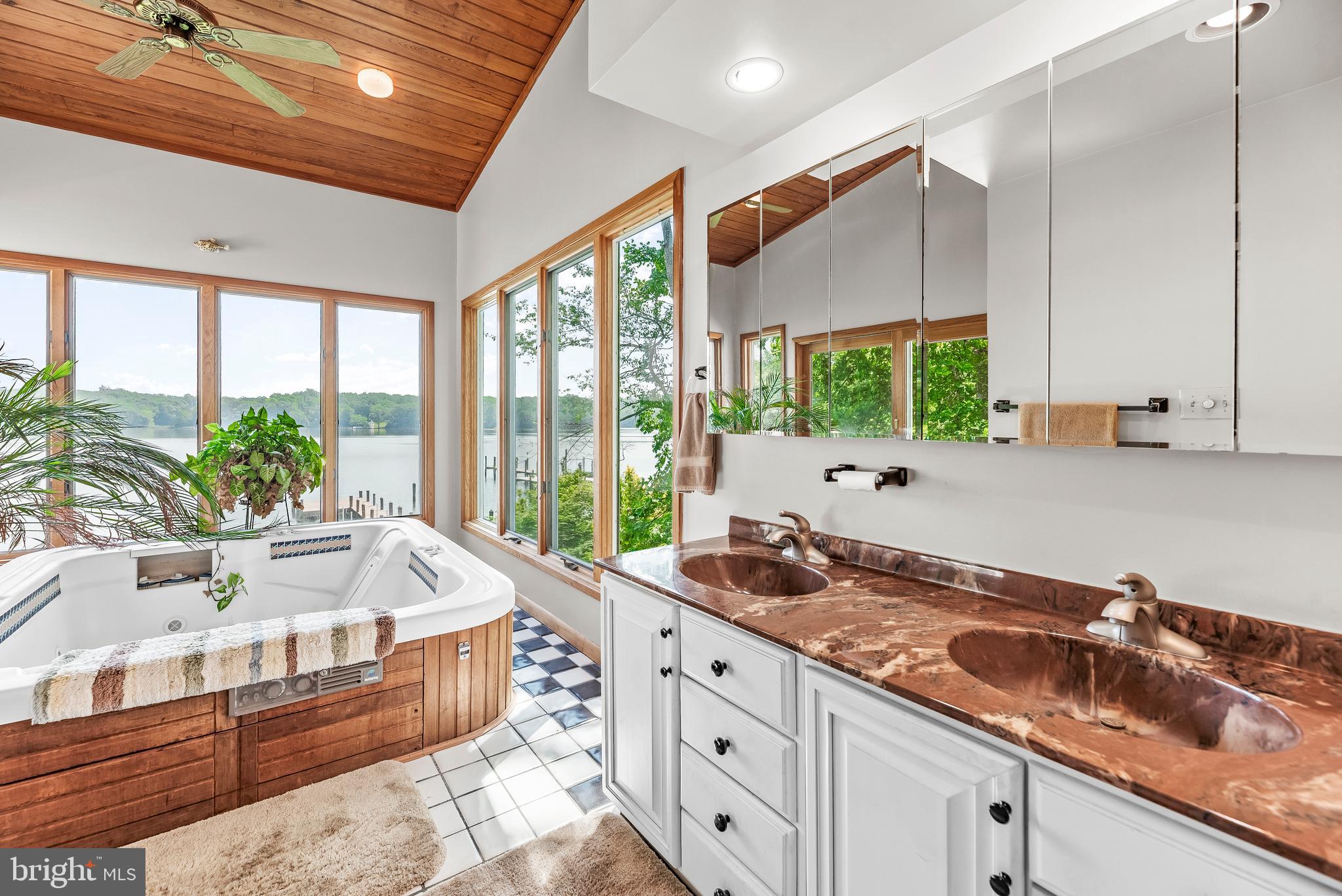 St Leonard, Maryland, 20685, United States, 4 Bedrooms Bedrooms, ,3 BathroomsBathrooms,Residential,For Sale,1944849