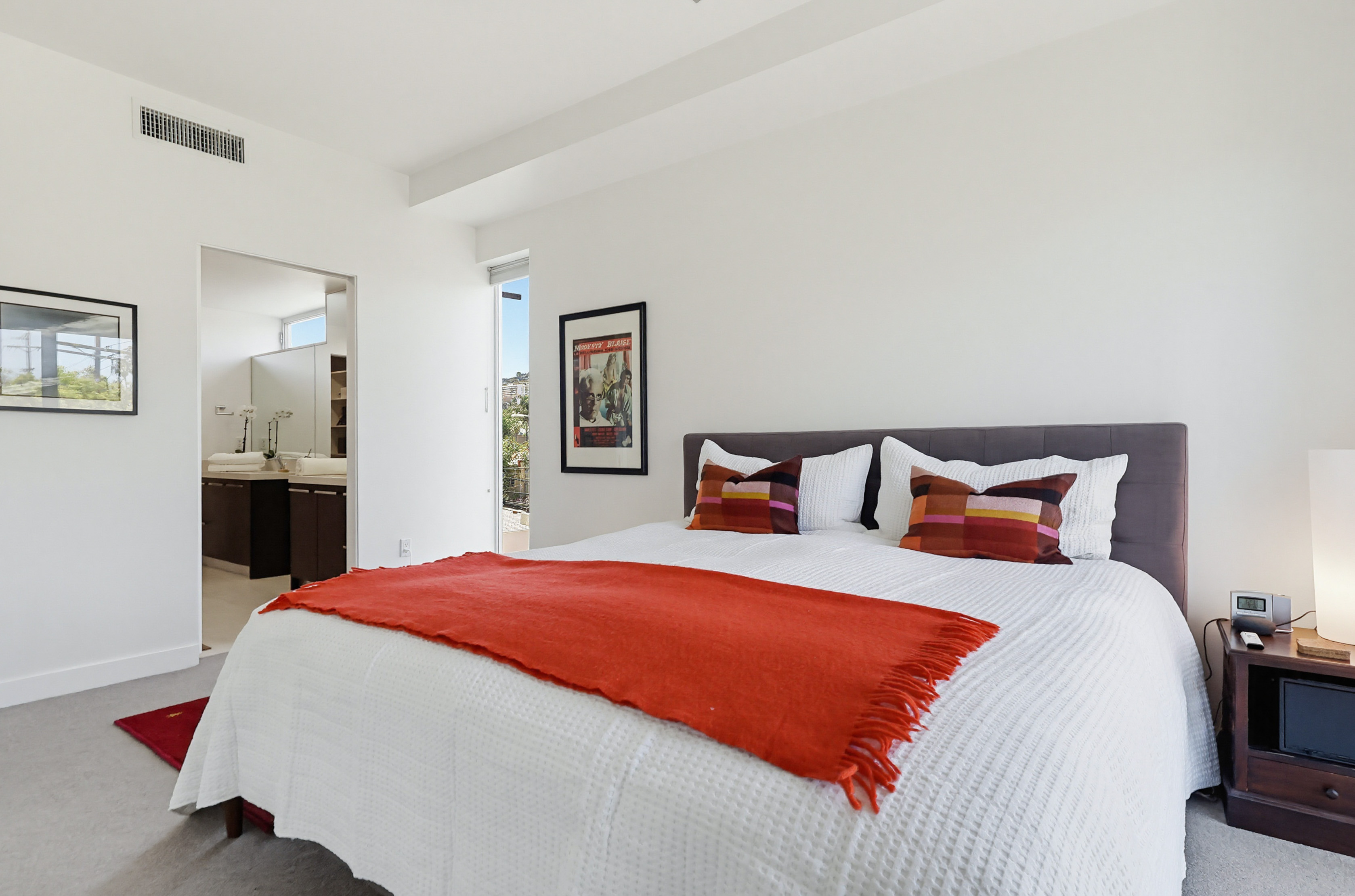  855 Croft Avenue, Los Angeles, CA 90069 - 物件實景
