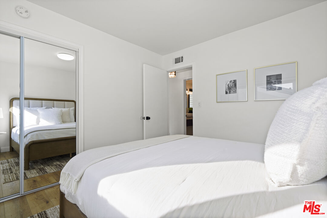 Porter Ranch, California, 91326, United States, 3 Bedrooms Bedrooms, ,2 BathroomsBathrooms,Residential,For Sale,1989253