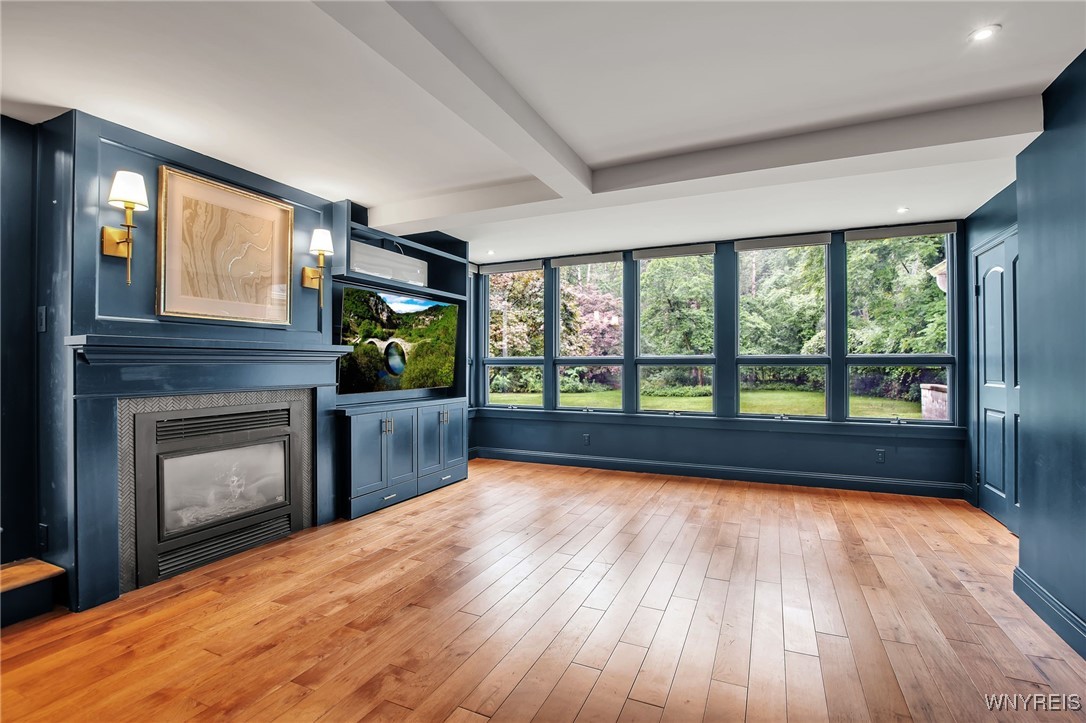 Elma, New York, 14059, United States, 7 Bedrooms Bedrooms, ,6 BathroomsBathrooms,Residential,For Sale,1935359
