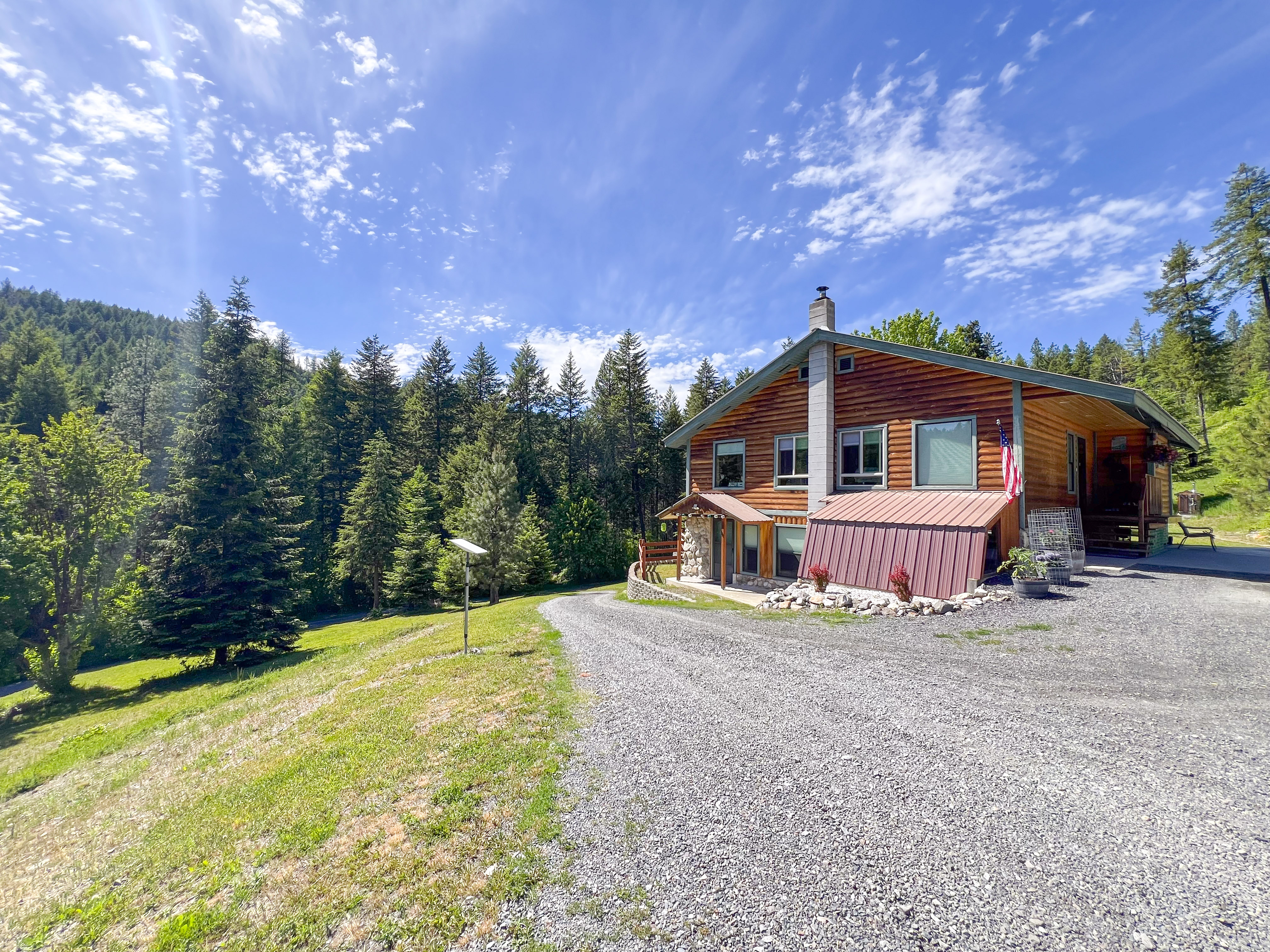 Colville, Washington, 99114, United States, 2 Bedrooms Bedrooms, ,2 BathroomsBathrooms,Residential,For Sale,1928739
