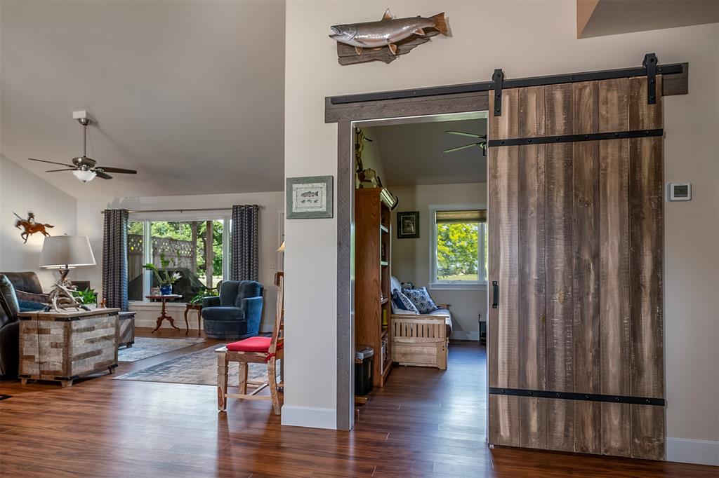 Polson, Montana, 59860, United States, 3 Bedrooms Bedrooms, ,1 BathroomBathrooms,Residential,For Sale,1976737