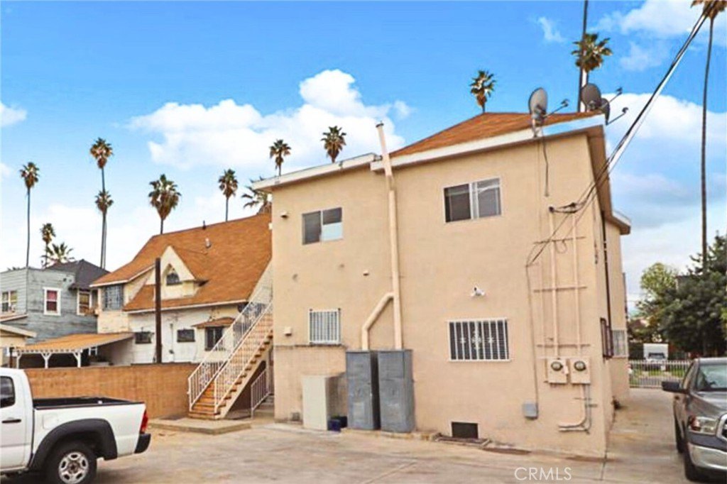 1411 S Harvard Boulevard, Los Angeles, California, 90006, United States, 9 Bedrooms Bedrooms, ,2 BathroomsBathrooms,Residential,For Sale,1411 S Harvard Boulevard,1655602