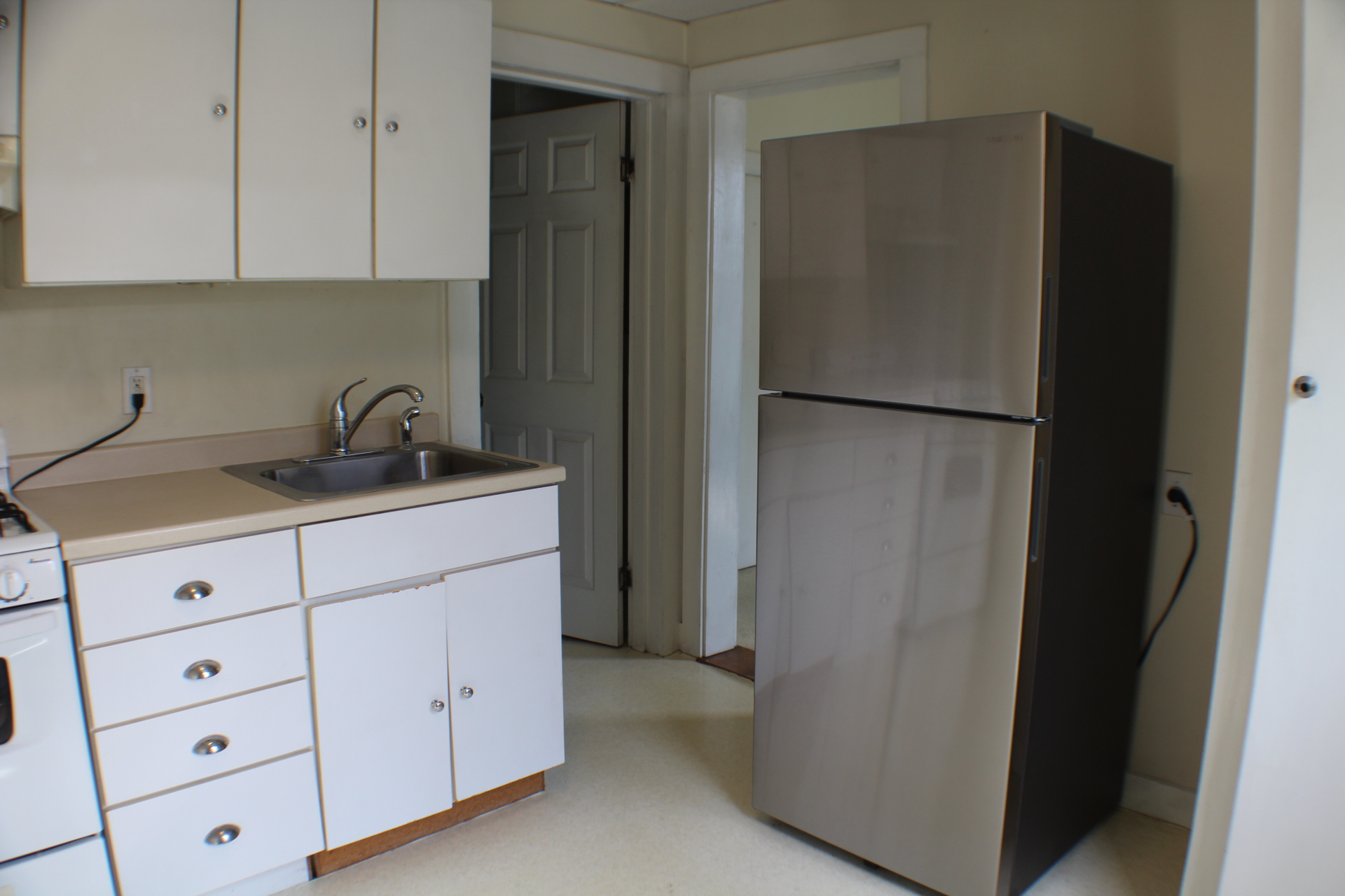 Concord, New Hampshire, 03301, United States, 7 Bedrooms Bedrooms, ,3 BathroomsBathrooms,Residential,For Sale,2048587