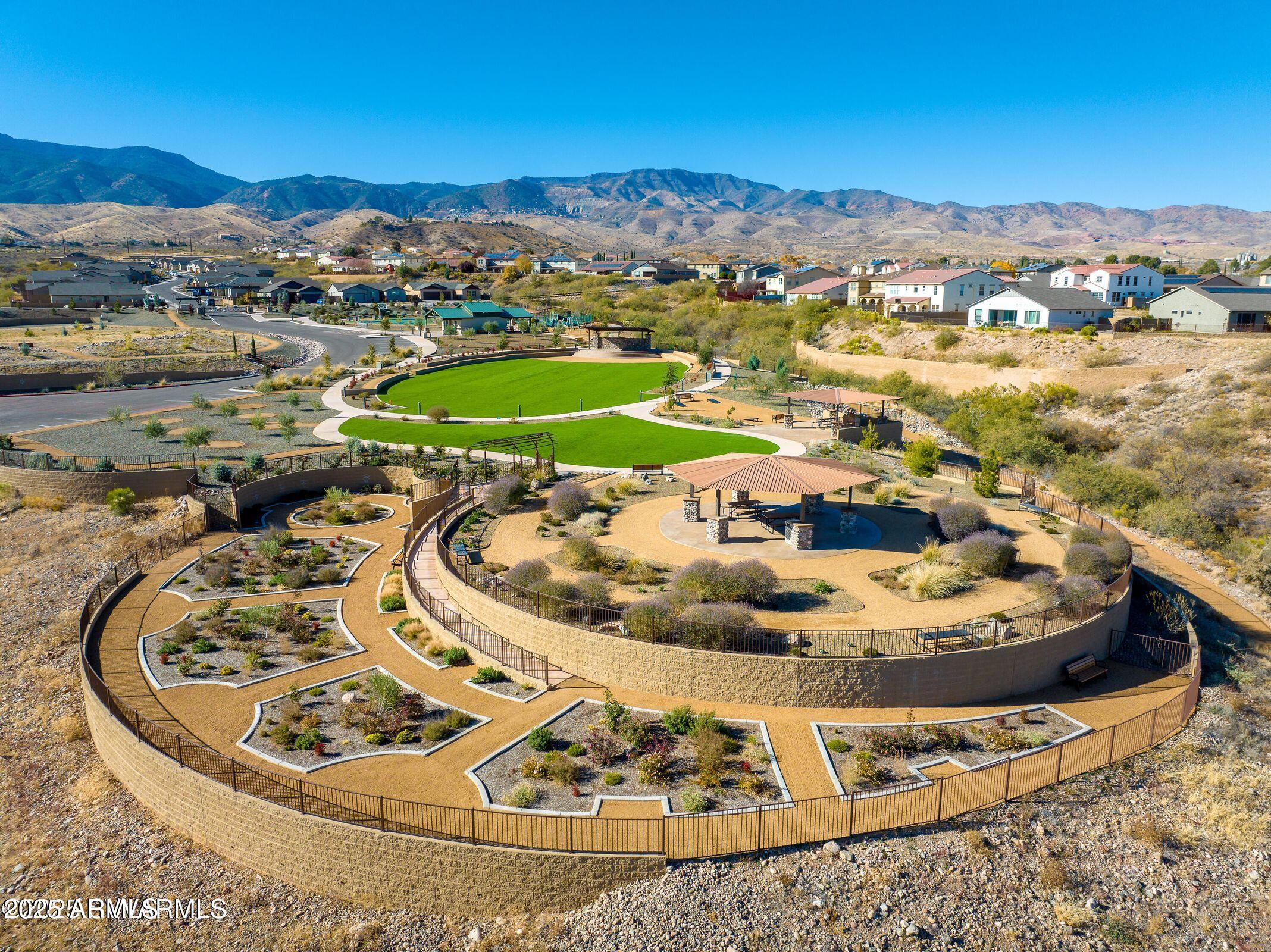 Clarkdale, Arizona, 86324, United States, 2 Bedrooms Bedrooms, ,Residential,For Sale,1948885