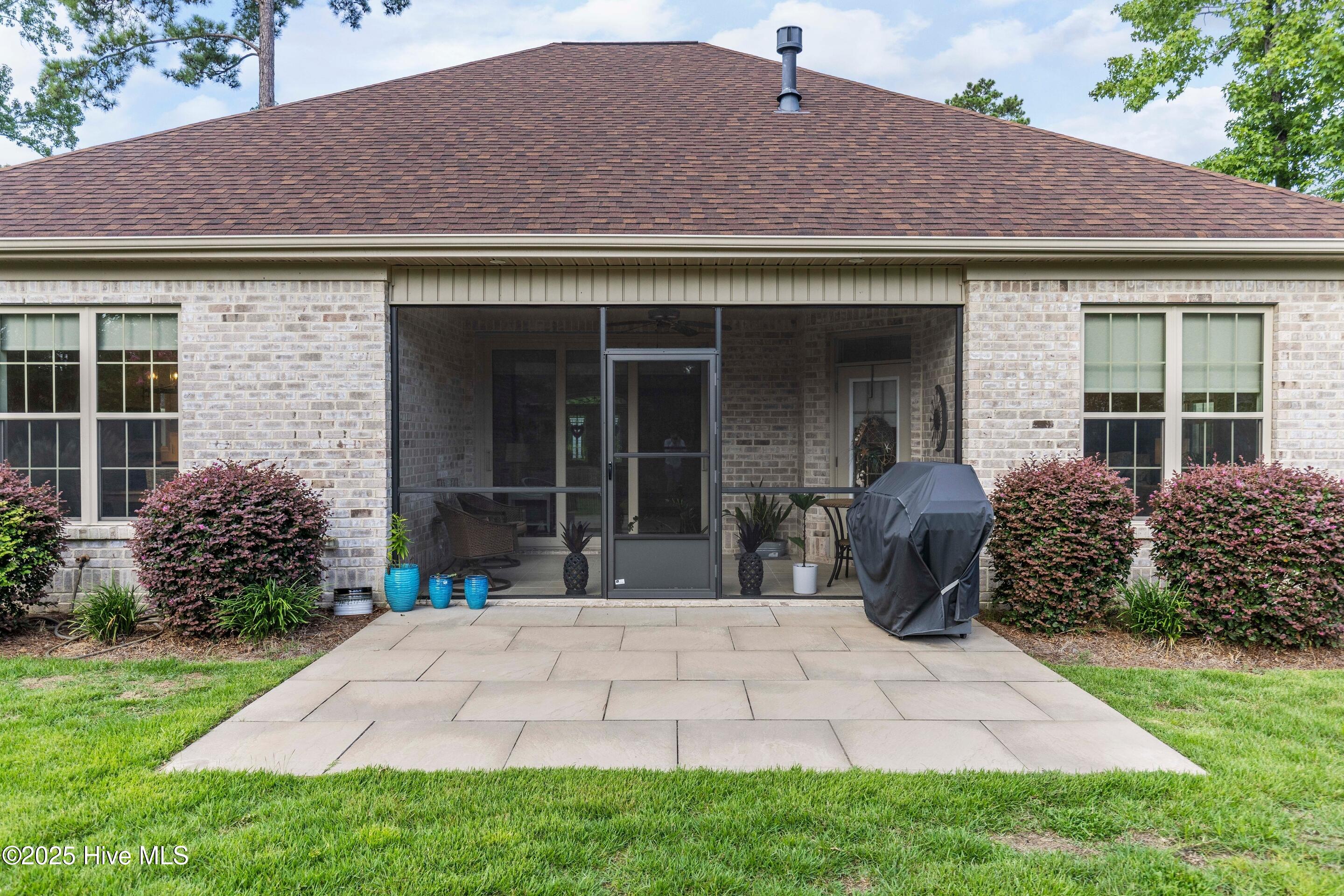 Castle Hayne, North Carolina, 28429, United States, 4 Bedrooms Bedrooms, ,3 BathroomsBathrooms,Residential,For Sale,1898806