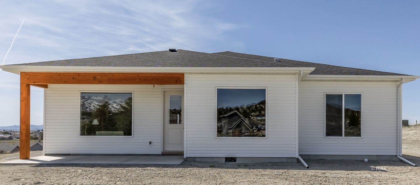 Elko, Nevada, 89801, United States, 3 Bedrooms Bedrooms, ,2 BathroomsBathrooms,Residential,For Sale,1868240