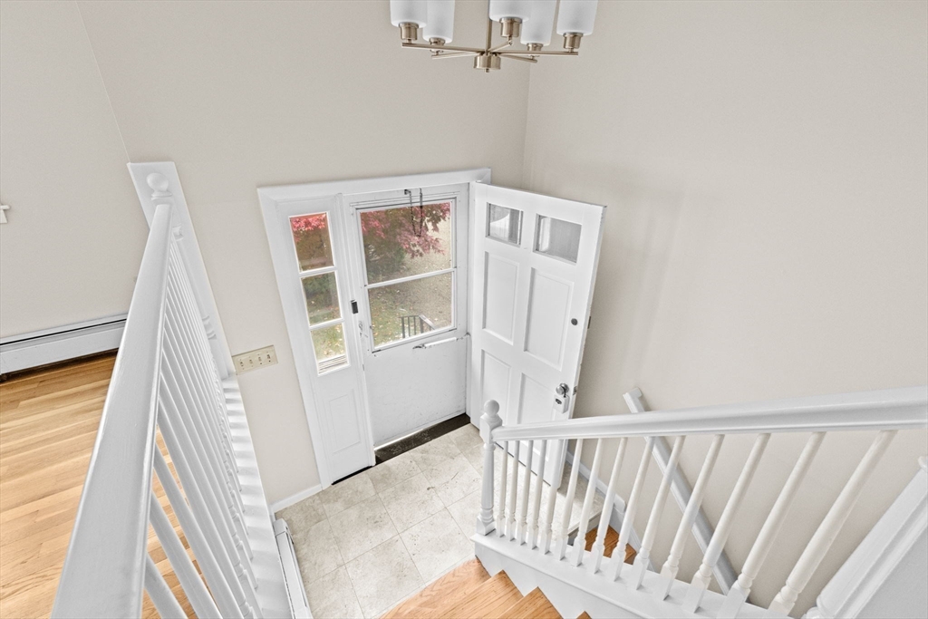 Mansfield, Massachusetts, 02048, United States, 3 Bedrooms Bedrooms, ,2 BathroomsBathrooms,Residential,For Sale,1991950