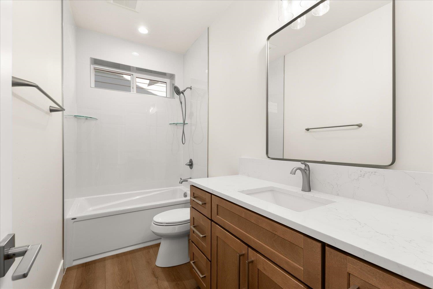 Spokane, Washington, 99208, United States, 4 Bedrooms Bedrooms, ,3 BathroomsBathrooms,Residential,For Sale,1826785