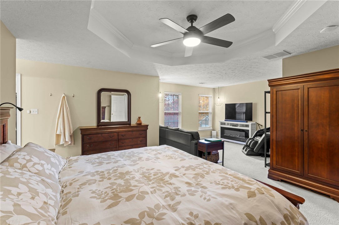 Venetia, Pennsylvania, 15367, United States, 4 Bedrooms Bedrooms, ,3 BathroomsBathrooms,Residential,For Sale,2008848