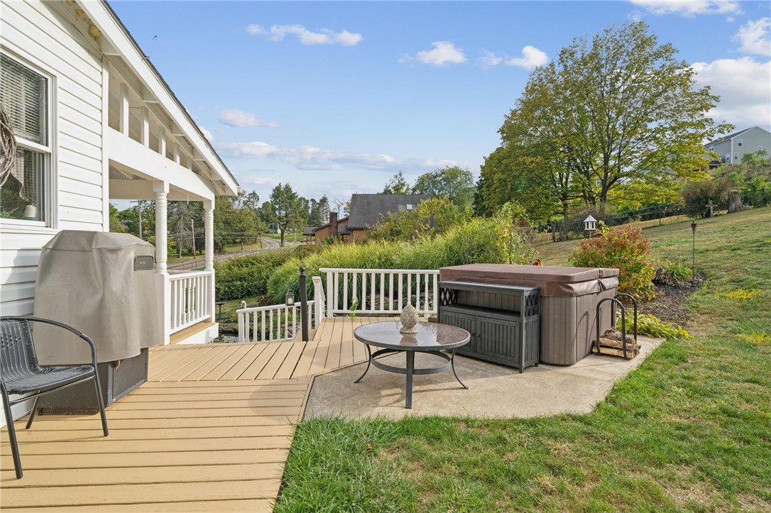 North Huntingdon, Pennsylvania, 15642, United States, 3 Bedrooms Bedrooms, ,3 BathroomsBathrooms,Residential,For Sale,1981401