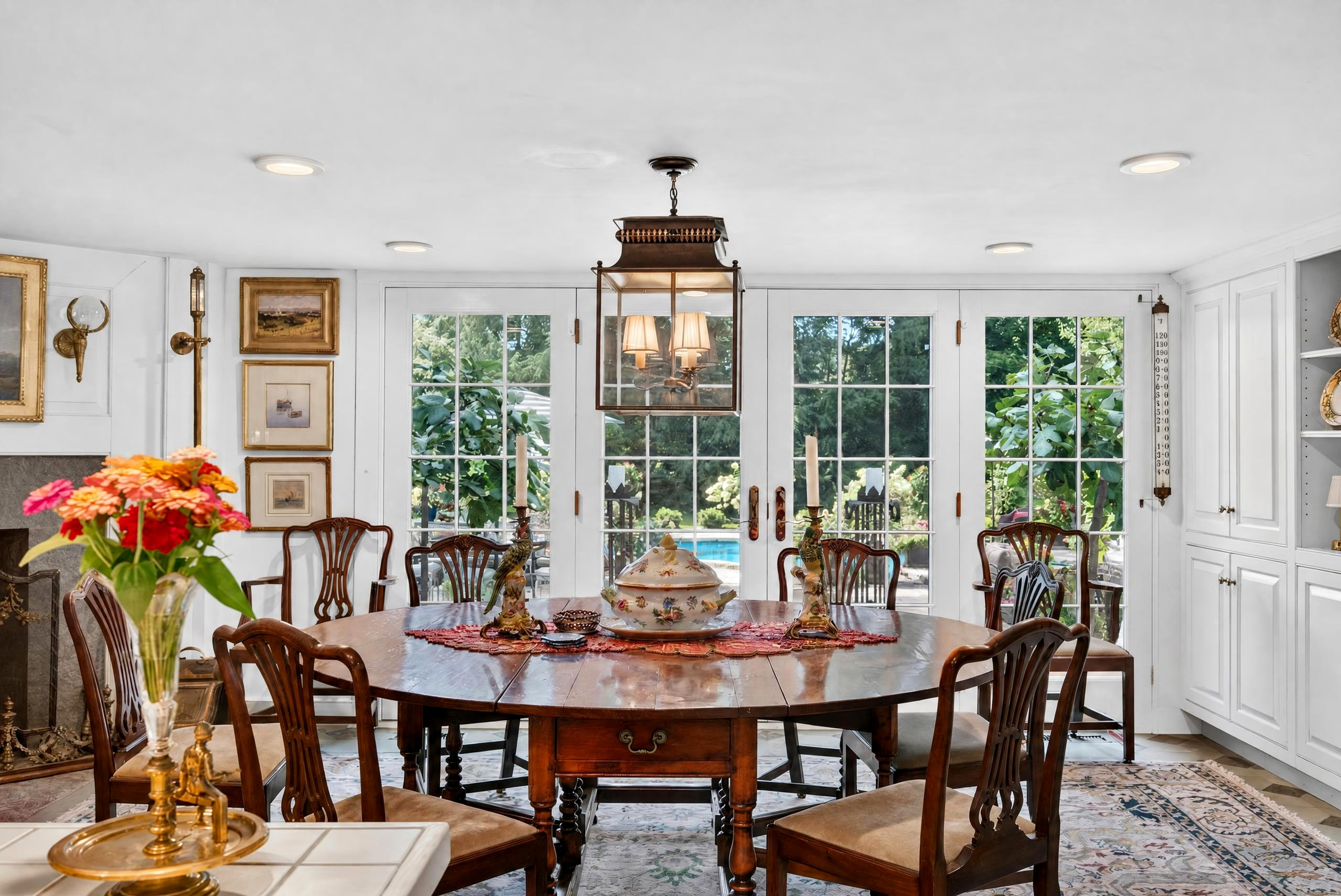 Elegant and Lovingly Maintained Antique Colonial - 物件實景