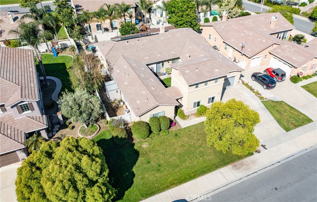 Highland, California, 92346, United States, 5 Bedrooms Bedrooms, ,4 BathroomsBathrooms,Residential,For Sale,1977847