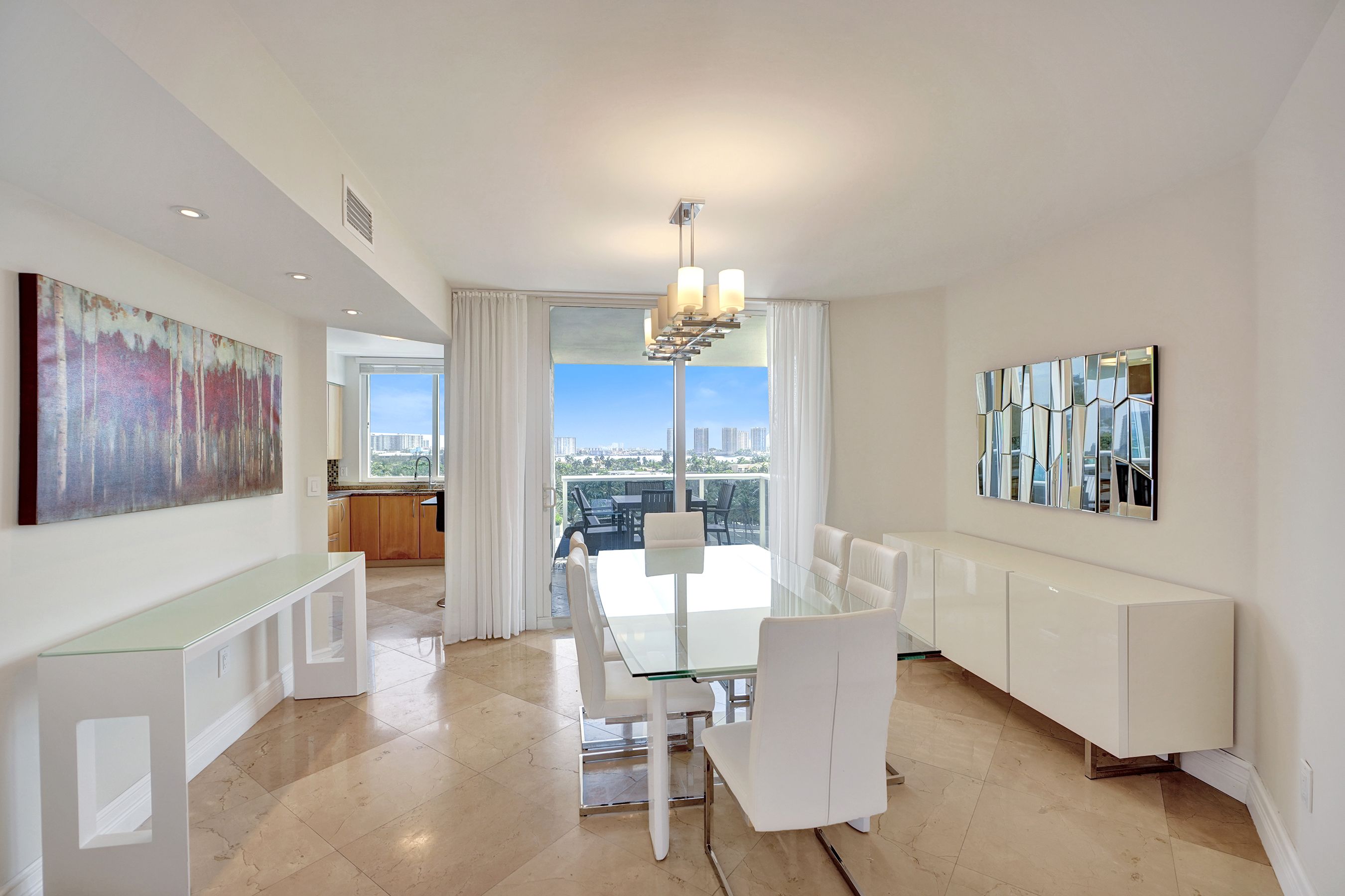  19111 Collins Ave, Sunny Isles Beach, FL, 33160 - 物件實景