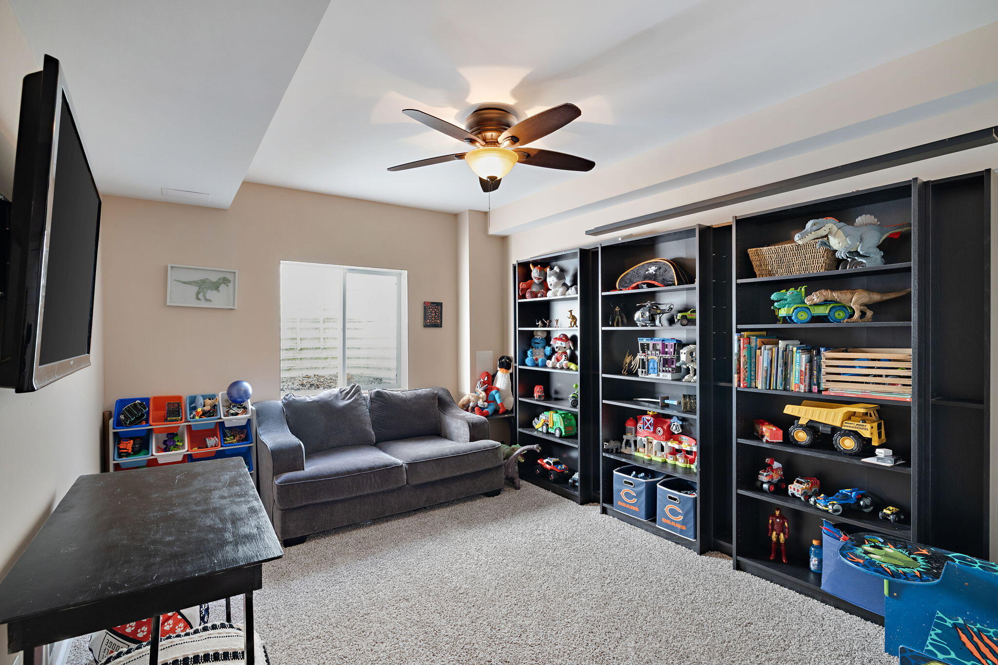 Crown Point, Indiana, 46307, United States, 5 Bedrooms Bedrooms, ,3 BathroomsBathrooms,Residential,For Sale,1956360