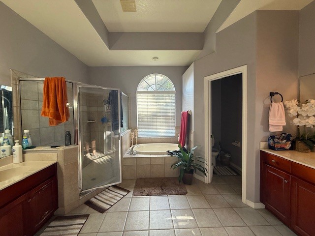 Valrico, Florida, 33596, United States, 5 Bedrooms Bedrooms, ,3 BathroomsBathrooms,Residential,For Sale,1935788