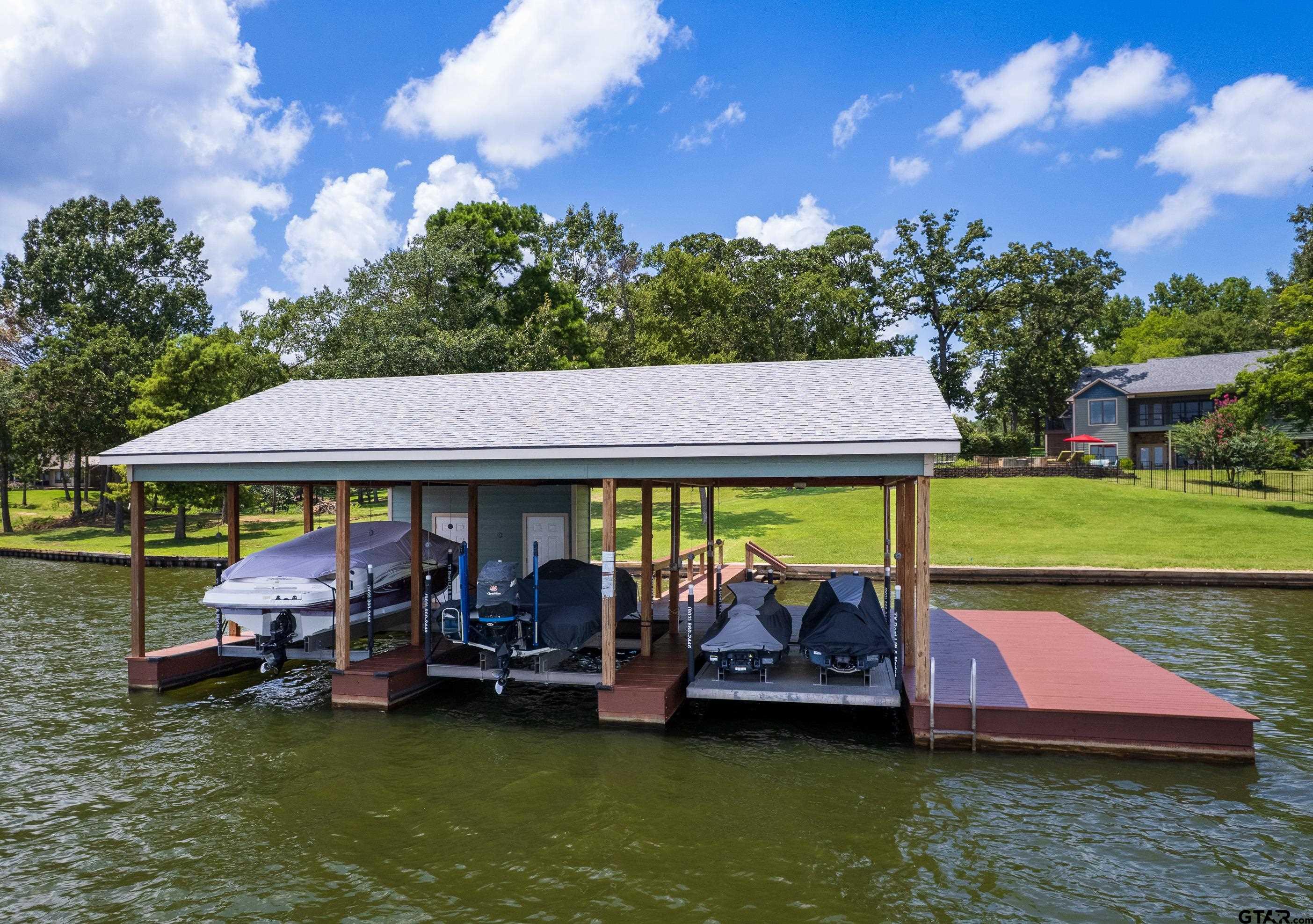 Pittsburg, Texas, 75686, United States, 4 Bedrooms Bedrooms, ,3 BathroomsBathrooms,Residential,For Sale,1895197