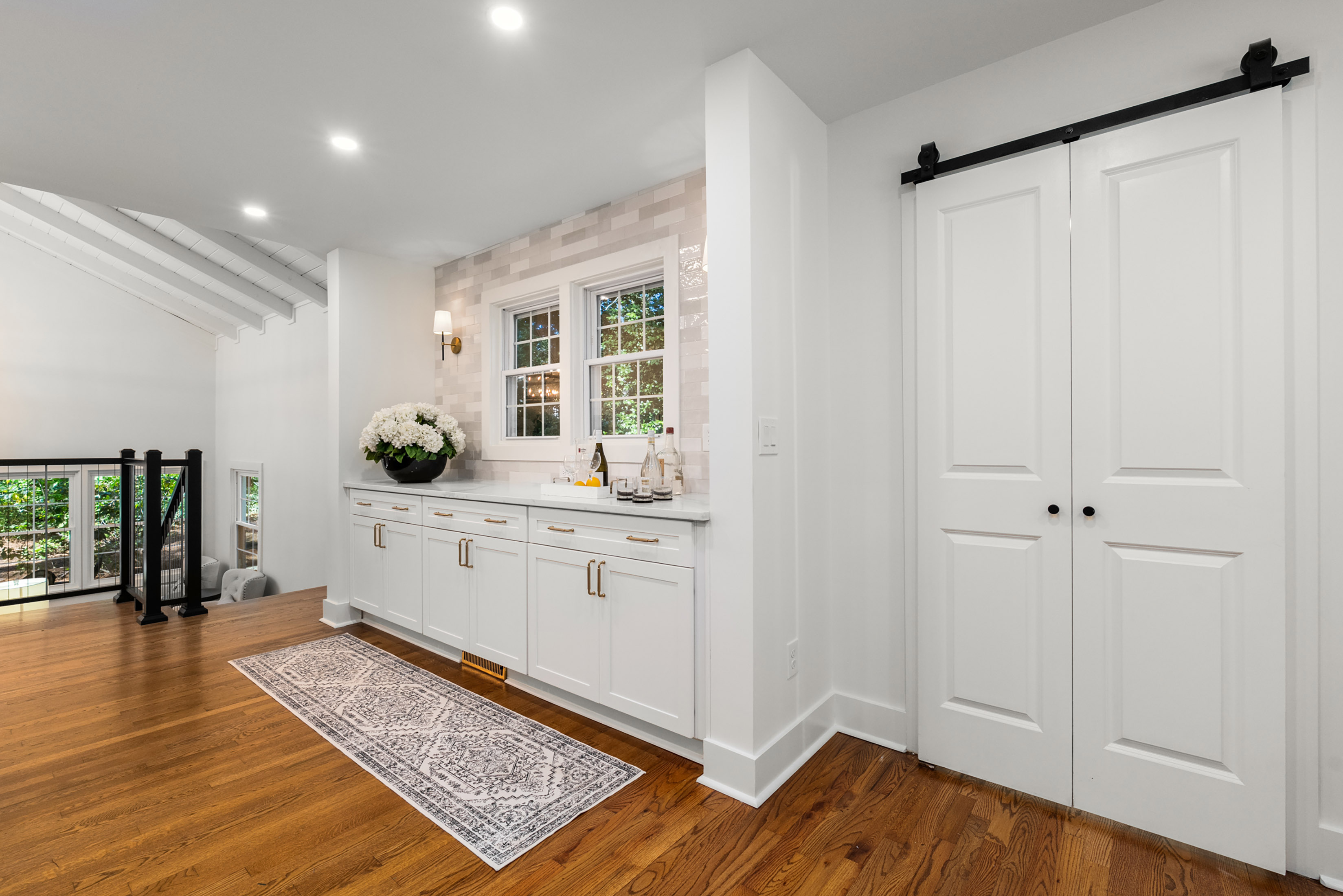  Completely Renovated 1950s Cottage in the Heart of Smyrna