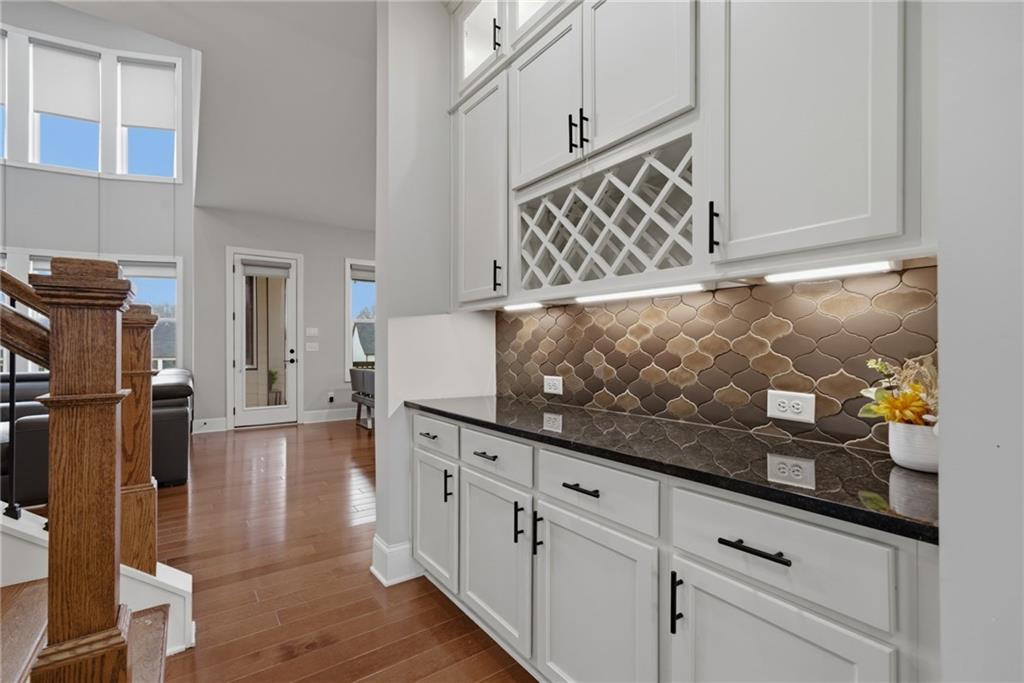 Cumming, Georgia, 30040, United States, 7 Bedrooms Bedrooms, ,6 BathroomsBathrooms,Residential,For Sale,2021532