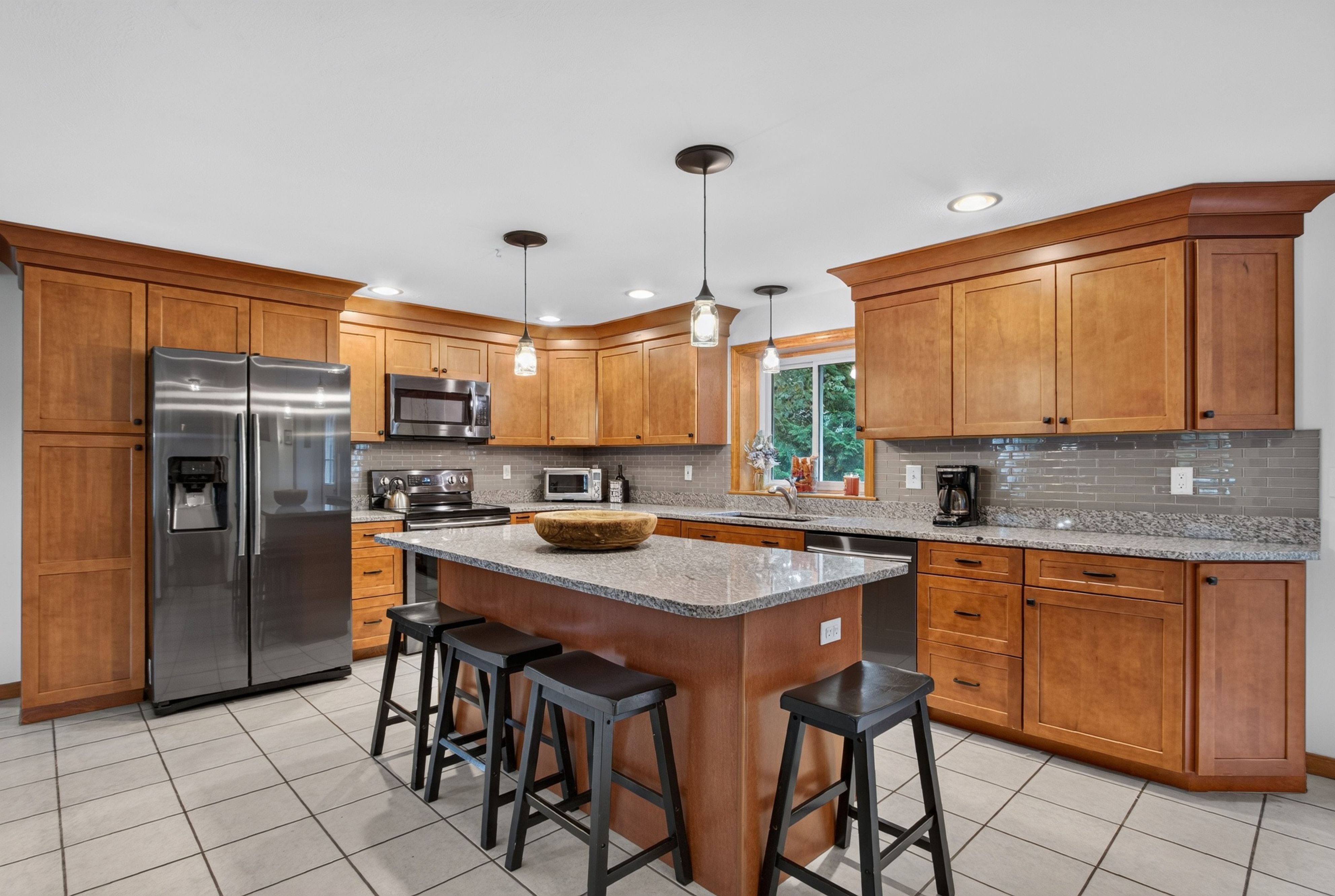  2 Orion Road, Pepperell, MA, 01463 - 物件實景