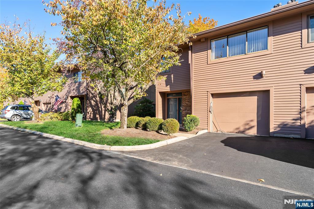 Twp of Washington, New Jersey, 07676, United States, 3 Bedrooms Bedrooms, ,3 BathroomsBathrooms,Residential,For Sale,1988270