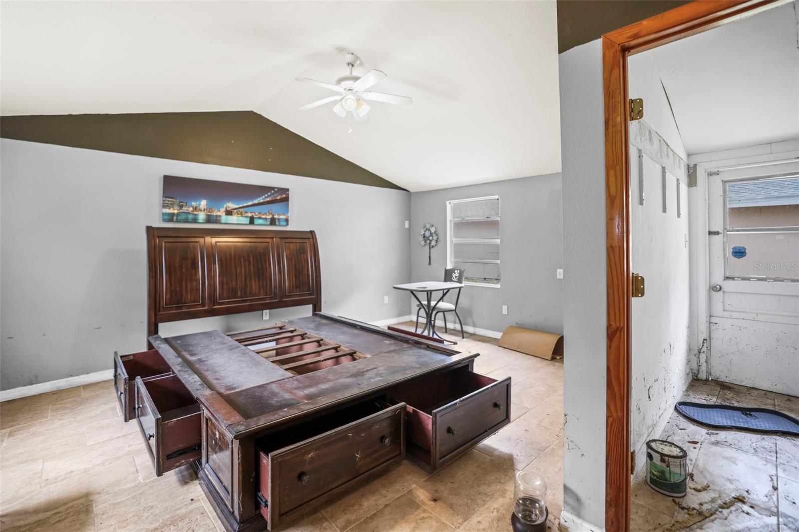 Clearwater, Florida, 33760, United States, 3 Bedrooms Bedrooms, ,2 BathroomsBathrooms,Residential,For Sale,1826177
