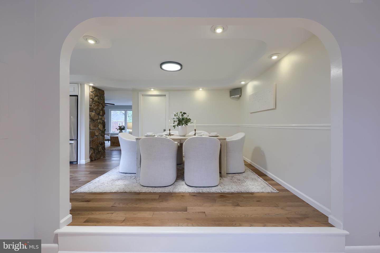 Lancaster, Pennsylvania, 17601, United States, 4 Bedrooms Bedrooms, ,3 BathroomsBathrooms,Residential,For Sale,1999084