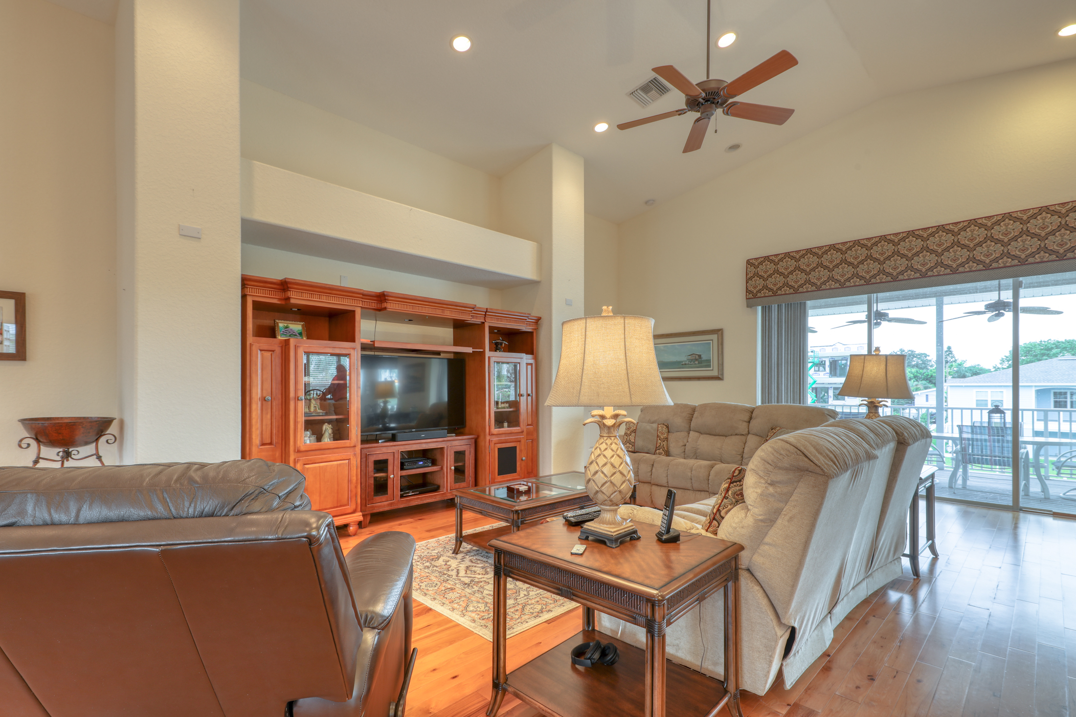356 WESTWINDS DRIVE, Palm Harbor, Florida, 34683, United States, 3 Bedrooms Bedrooms, ,4 BathroomsBathrooms,Residential,For Sale,356 WESTWINDS DRIVE,1134606