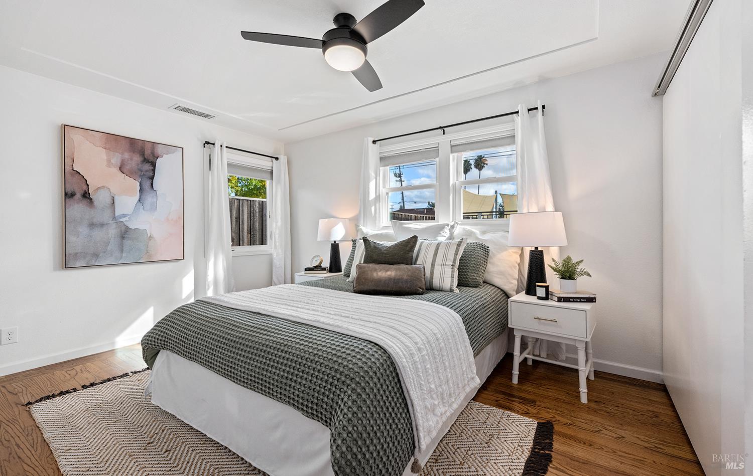 Santa Rosa, California, 95405, United States, 2 Bedrooms Bedrooms, ,2 BathroomsBathrooms,Residential,For Sale,1989467