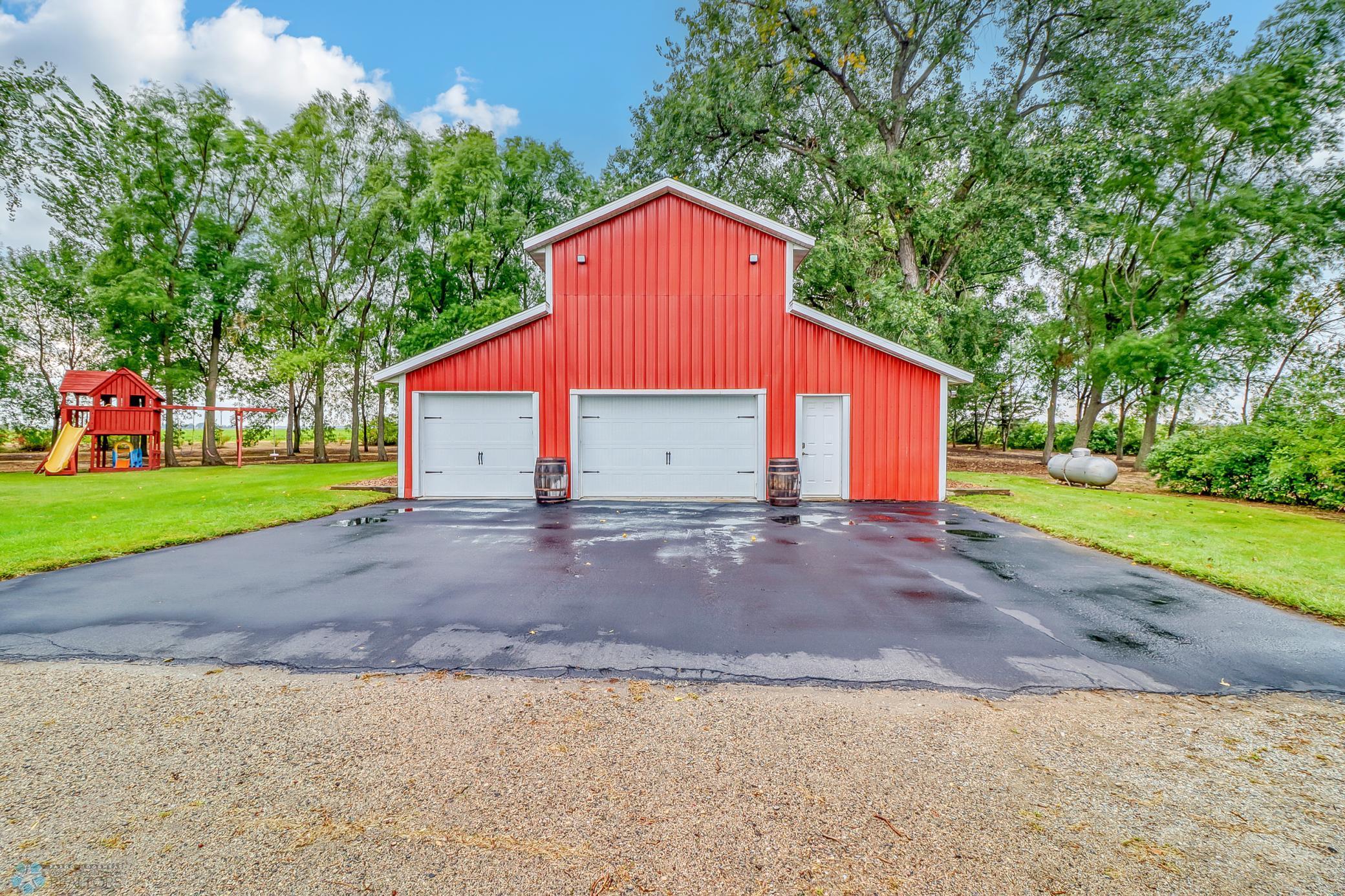Glyndon, Minnesota, 56547, United States, 5 Bedrooms Bedrooms, ,2 BathroomsBathrooms,Residential,For Sale,1976959