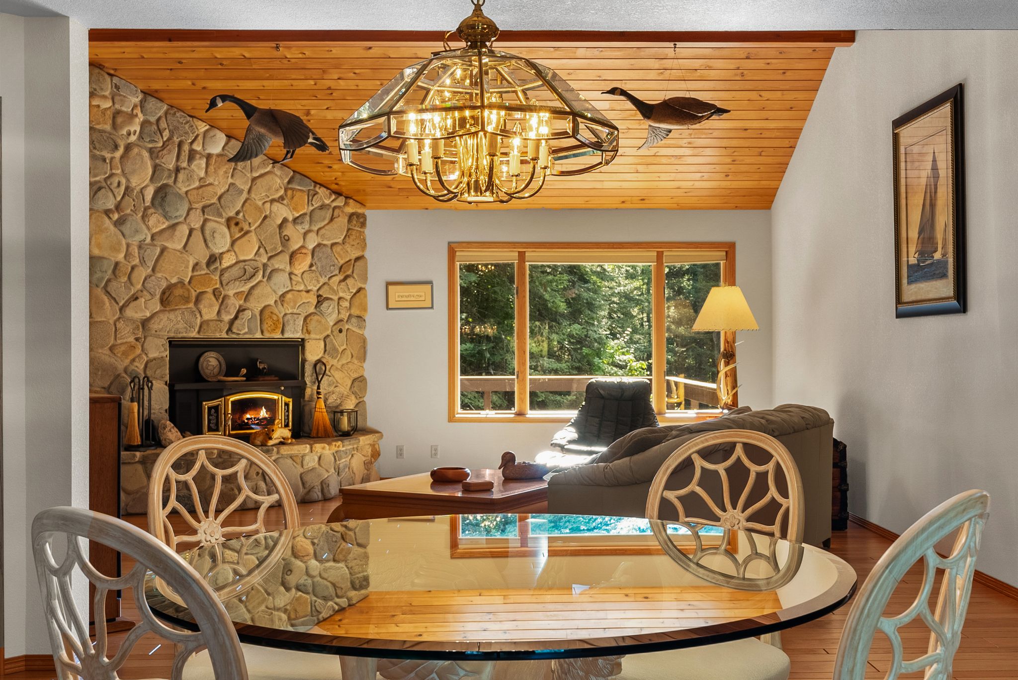 Sandpoint, Idaho, 83864, United States, 3 Bedrooms Bedrooms, ,3 BathroomsBathrooms,Residential,For Sale,1998118