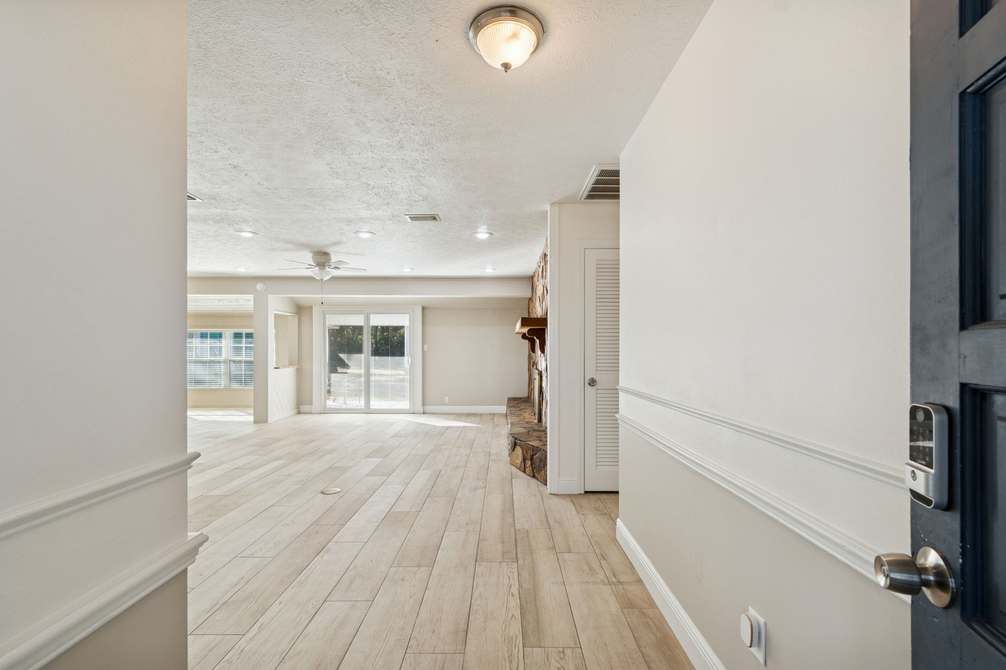 Tampa, Florida, 33637, United States, 4 Bedrooms Bedrooms, ,3 BathroomsBathrooms,Residential,For Sale,2012054