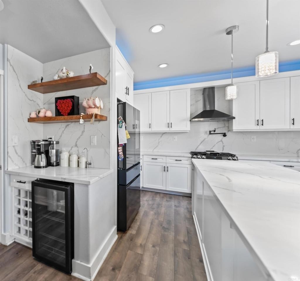 Murrieta, California, 92563, United States, 4 Bedrooms Bedrooms, ,4 BathroomsBathrooms,Residential,For Sale,1900898