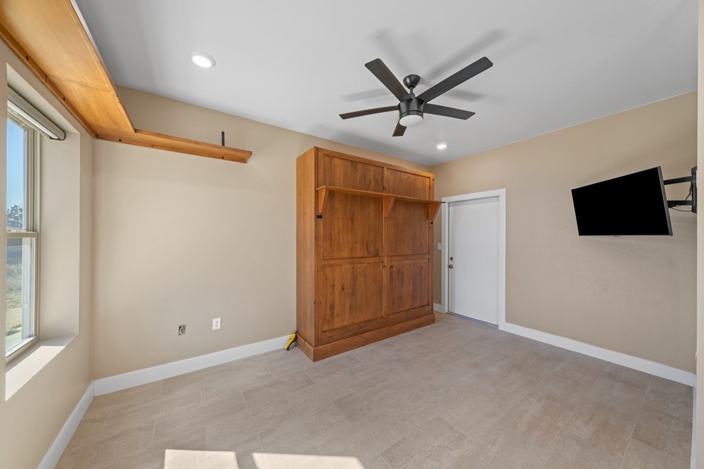 Kerrville, Texas, 78028, United States, 4 Bedrooms Bedrooms, ,5 BathroomsBathrooms,Residential,For Sale,1740072