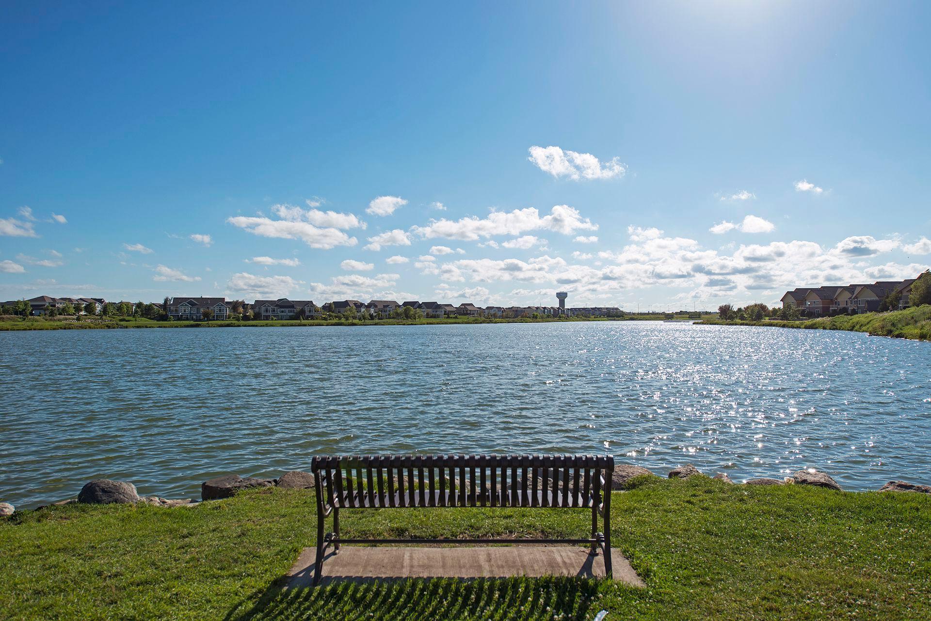 Lakeville, Minnesota, 55044, United States, 3 Bedrooms Bedrooms, ,2 BathroomsBathrooms,Residential,For Sale,1971412