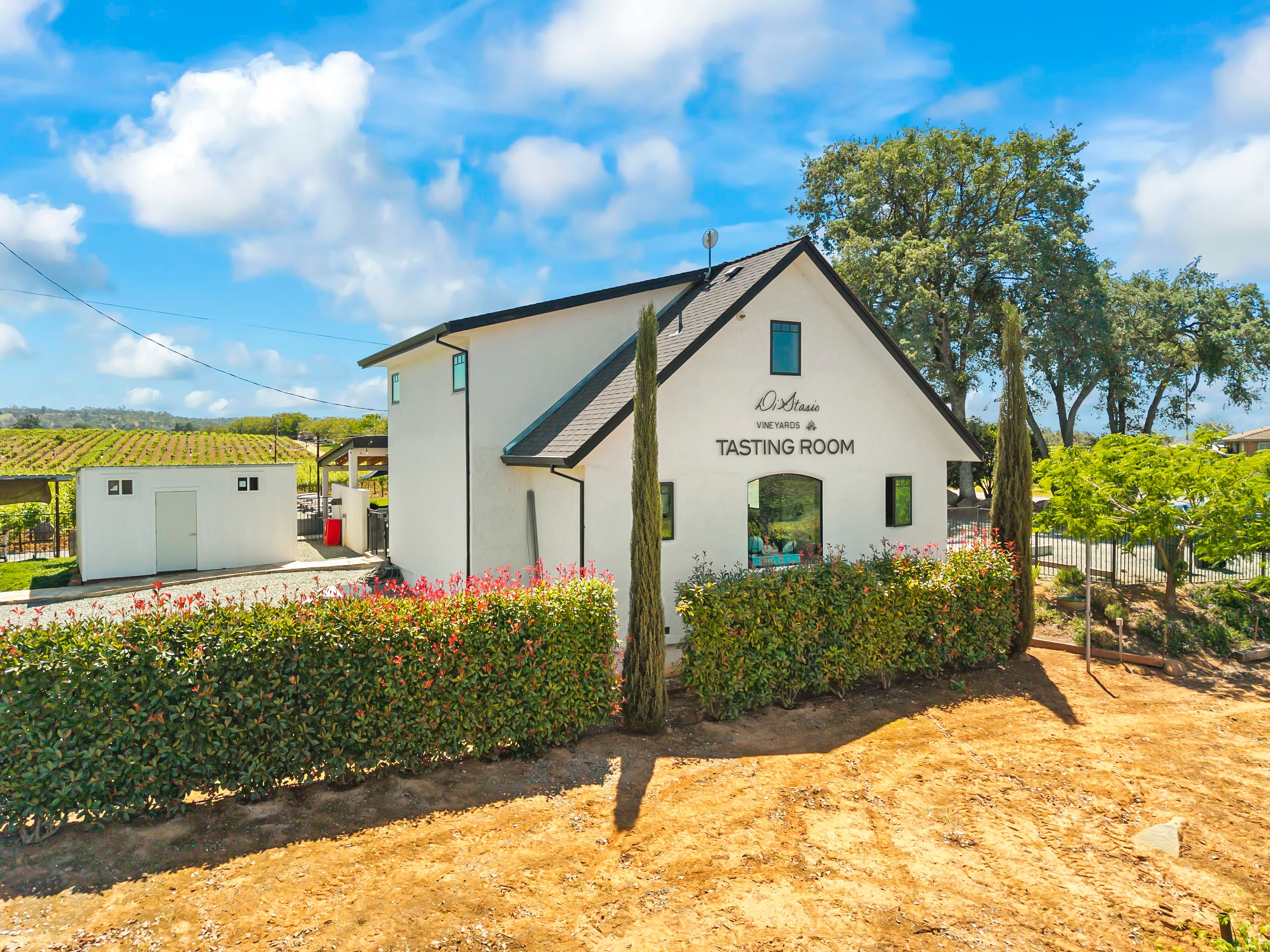  Luxury Living Meets Wine Country Magic on 24 Stunning Acres - 物件實景