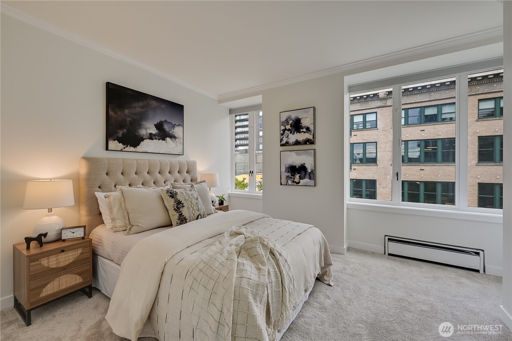 Seattle, Washington, 98101, United States, 2 Bedrooms Bedrooms, ,1 BathroomBathrooms,Residential,For Sale,1827633