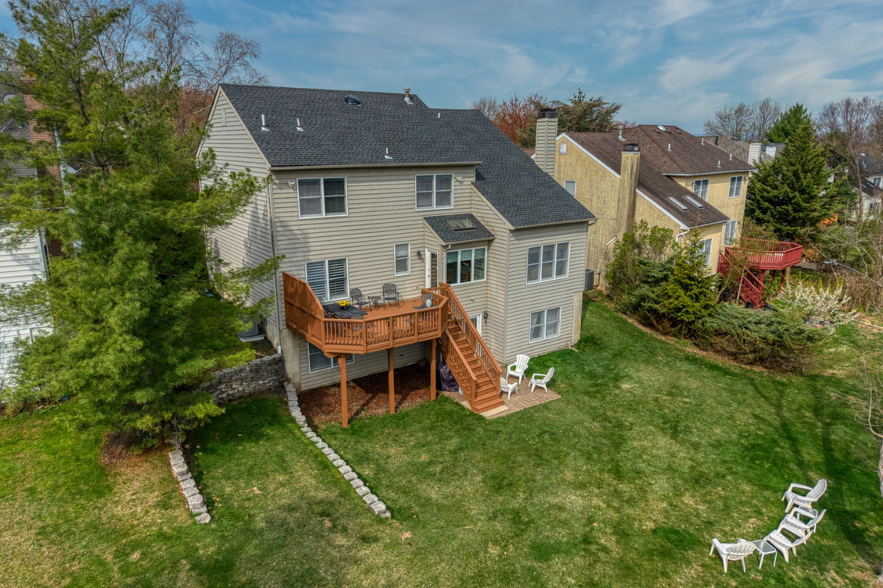  ?Revere Hill? Colonial on Premier Lot - 物件實景