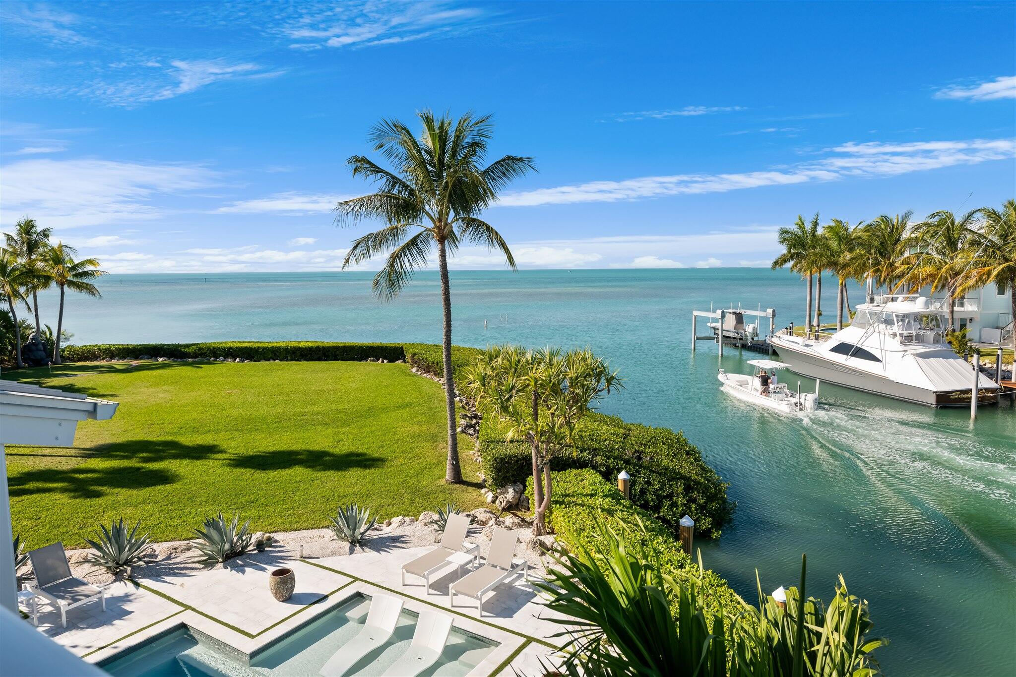 165 Bayview Drive, ISLAMORADA, Florida, 33036, United States, 6 Bedrooms Bedrooms, ,4 BathroomsBathrooms,Residential,For Sale,165 Bayview Drive,1676800